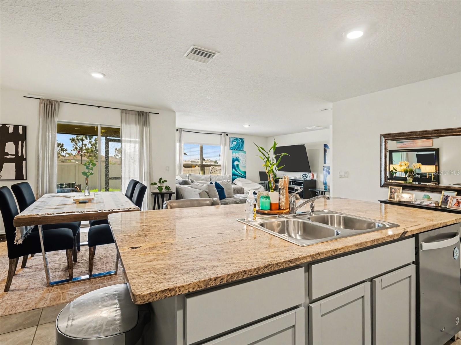 12151 Kingsley Trl Property Photo 10