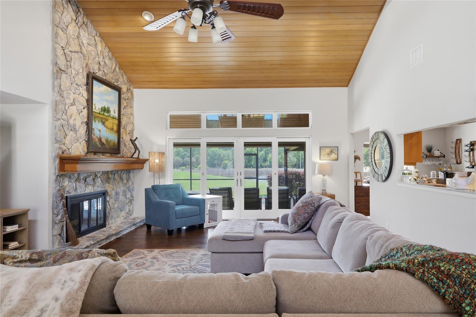 29922 Baywood Ln Property Photo 12