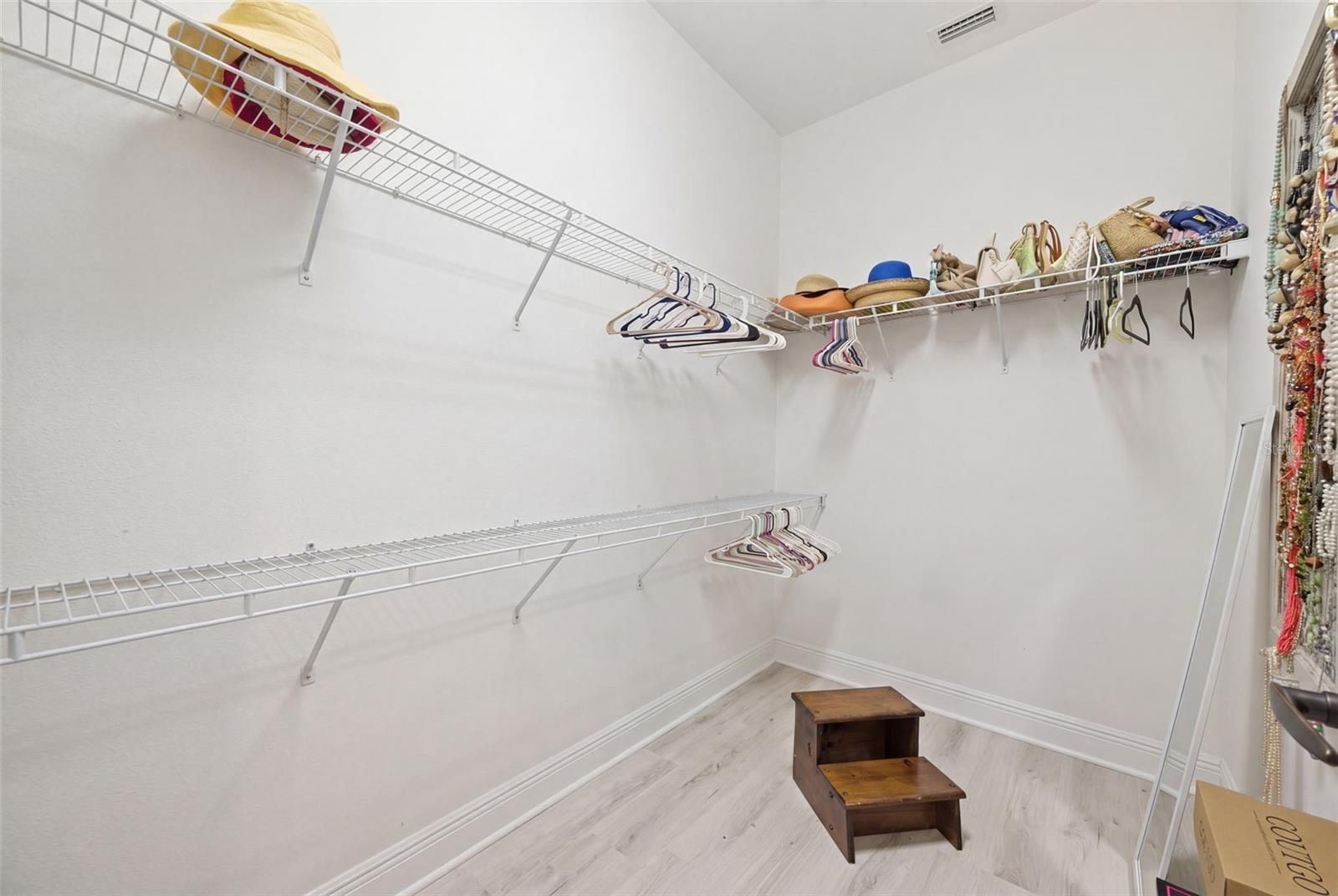 13860 Old Creek Ct Property Photo 27