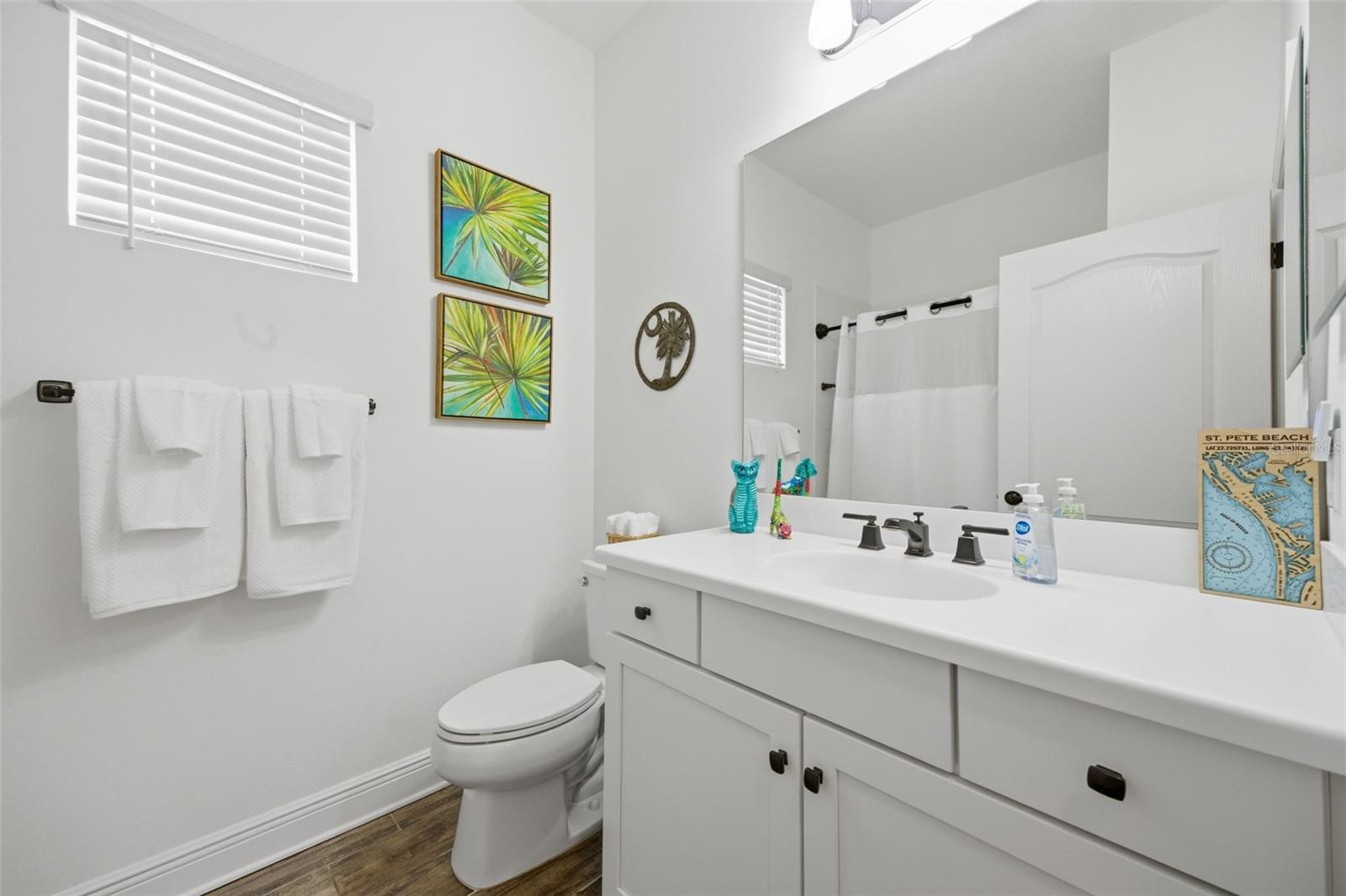 13860 Old Creek Ct Property Photo 34