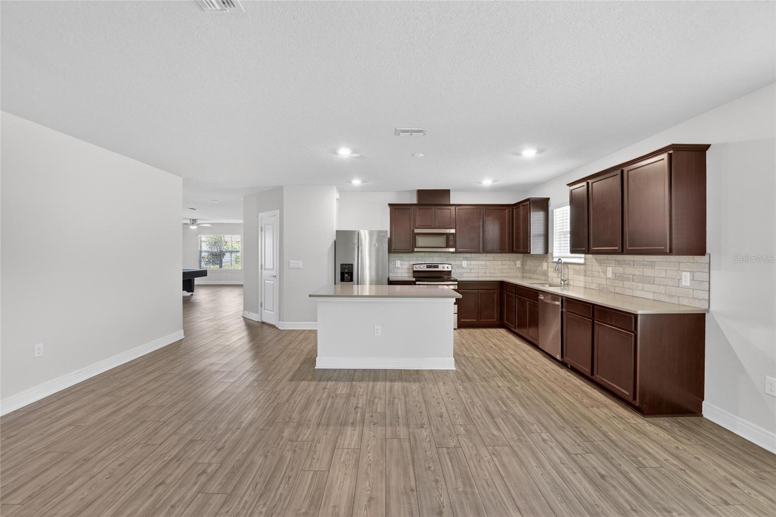 5536 Keaton Springs Dr Property Photo 17
