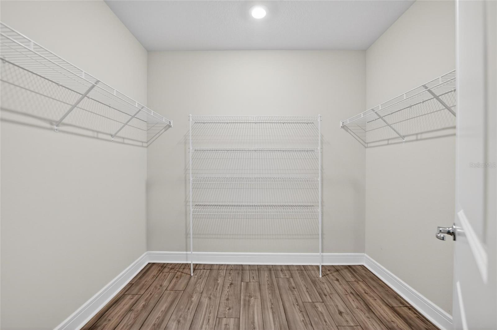 5536 Keaton Springs Dr Property Photo 26