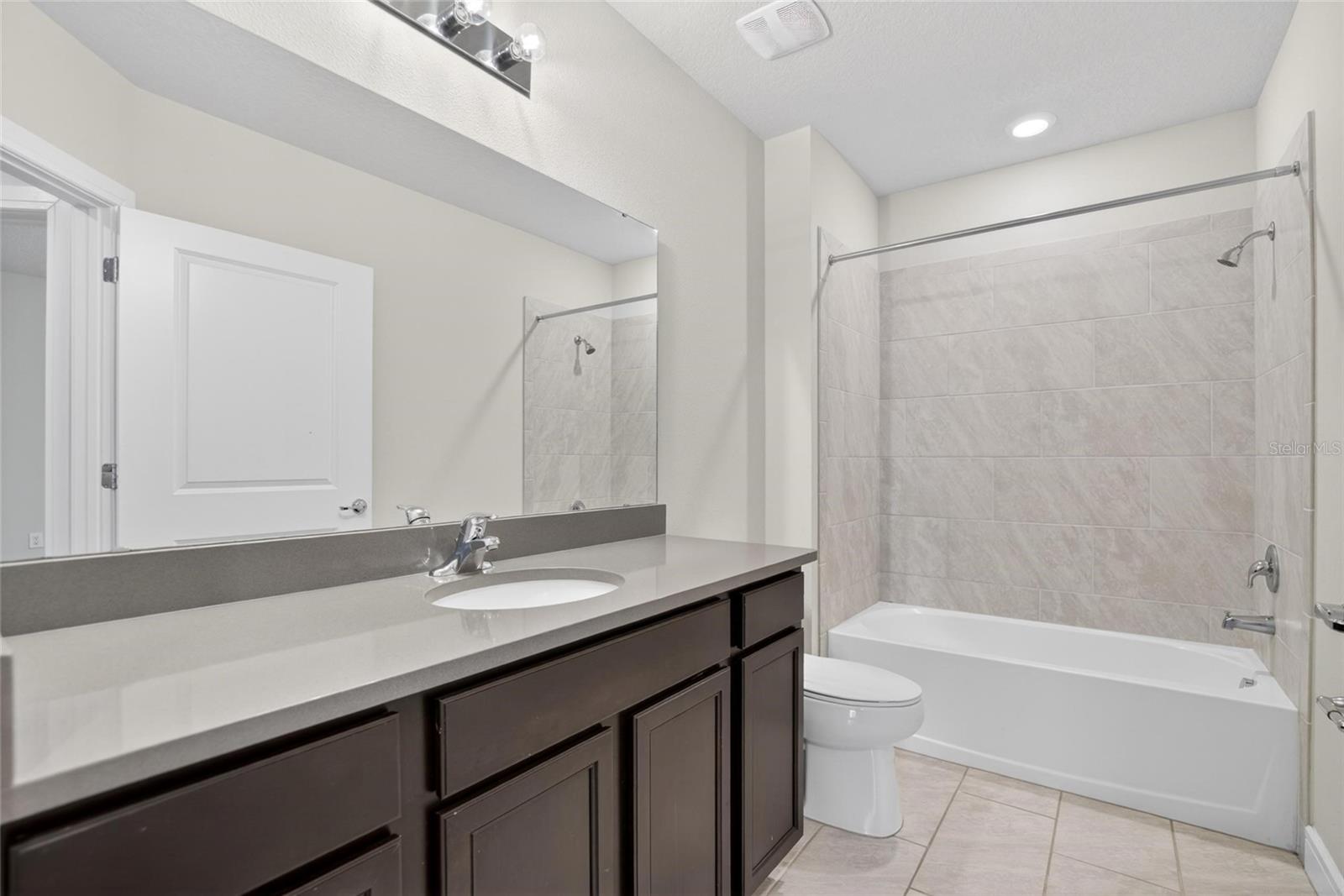 5536 Keaton Springs Dr Property Photo 34