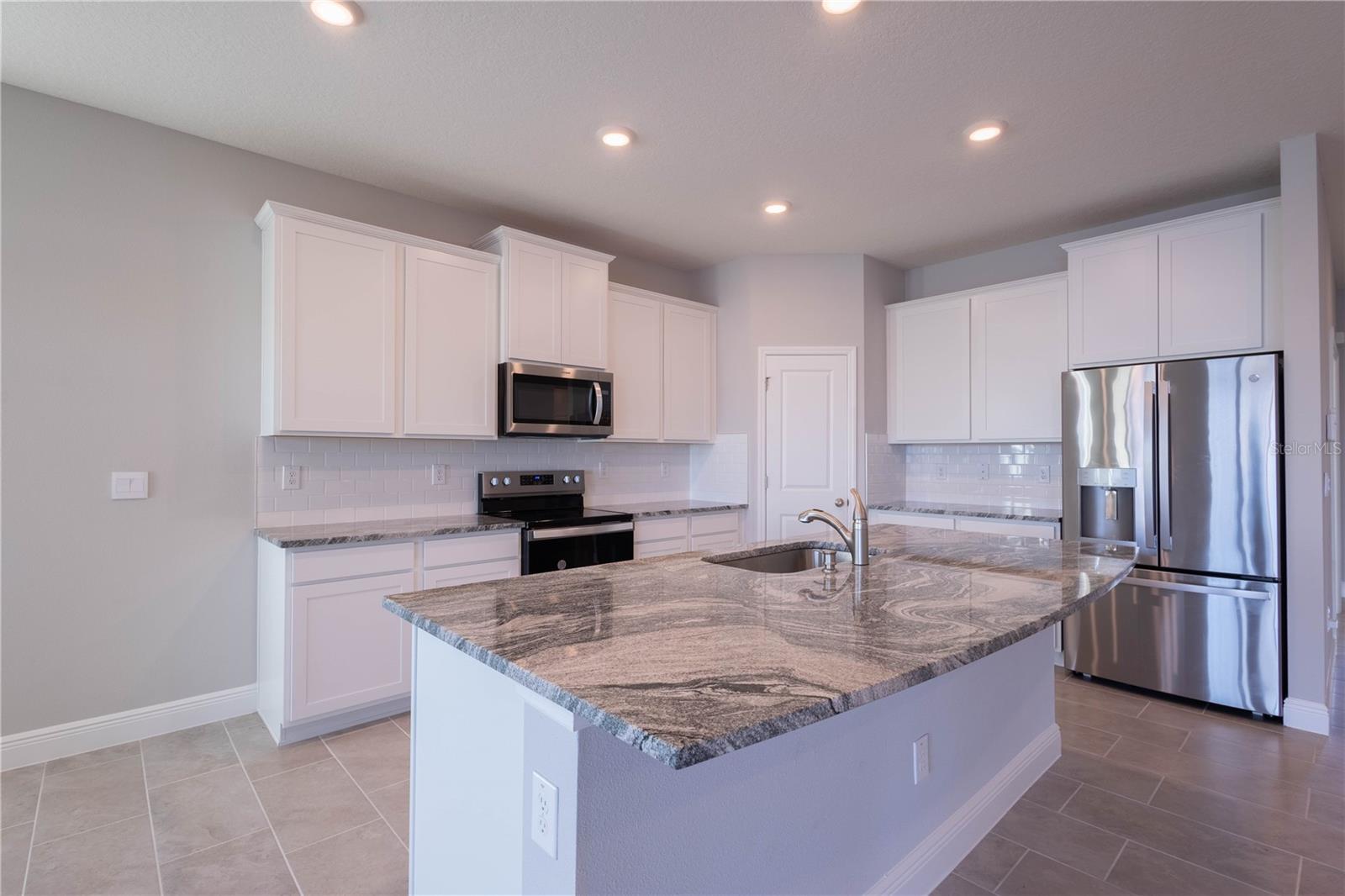 345 Mangrove Manor Dr Property Photo 22