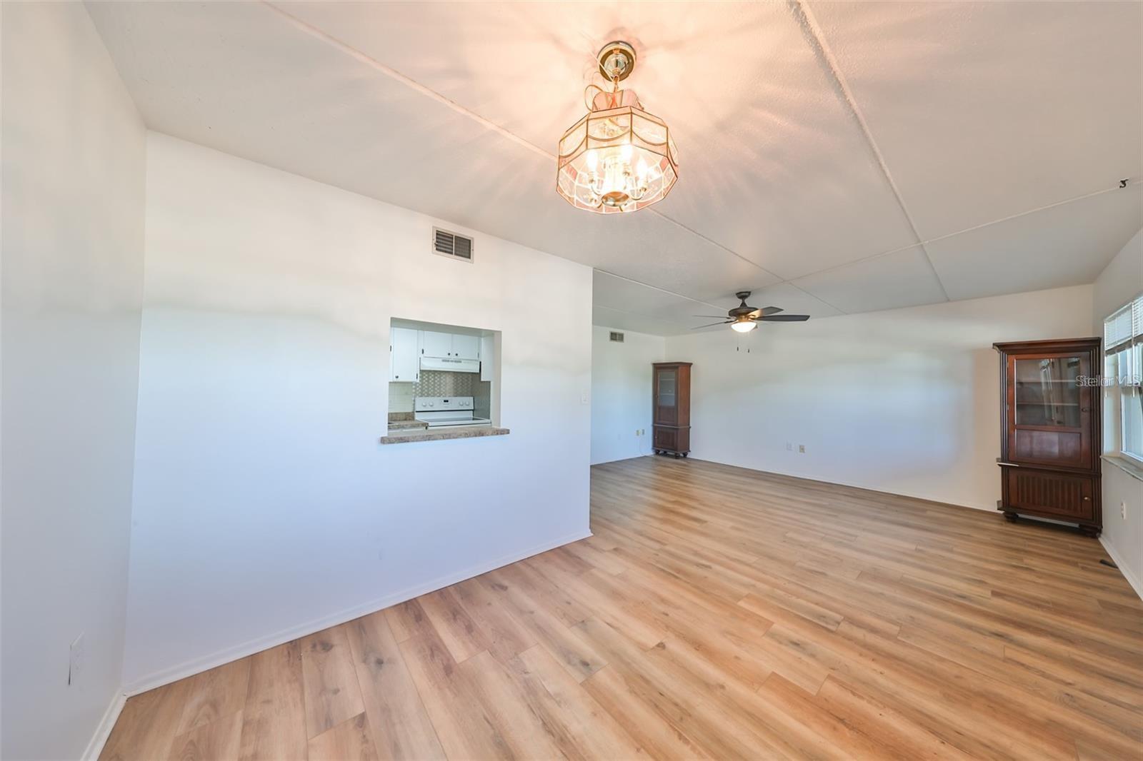 11700 Park Blvd #209 Property Photo 6