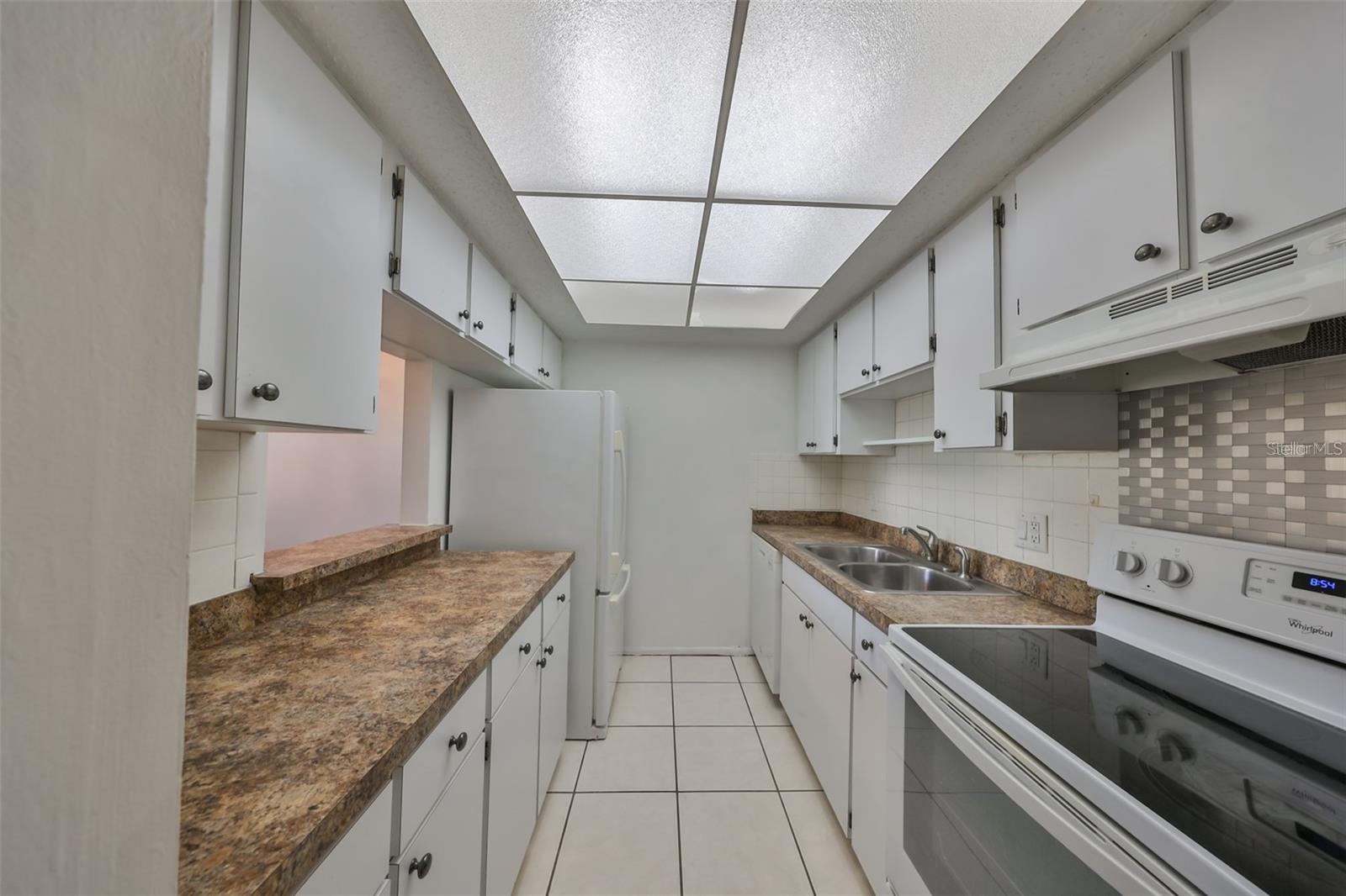 11700 Park Blvd #209 Property Photo 9