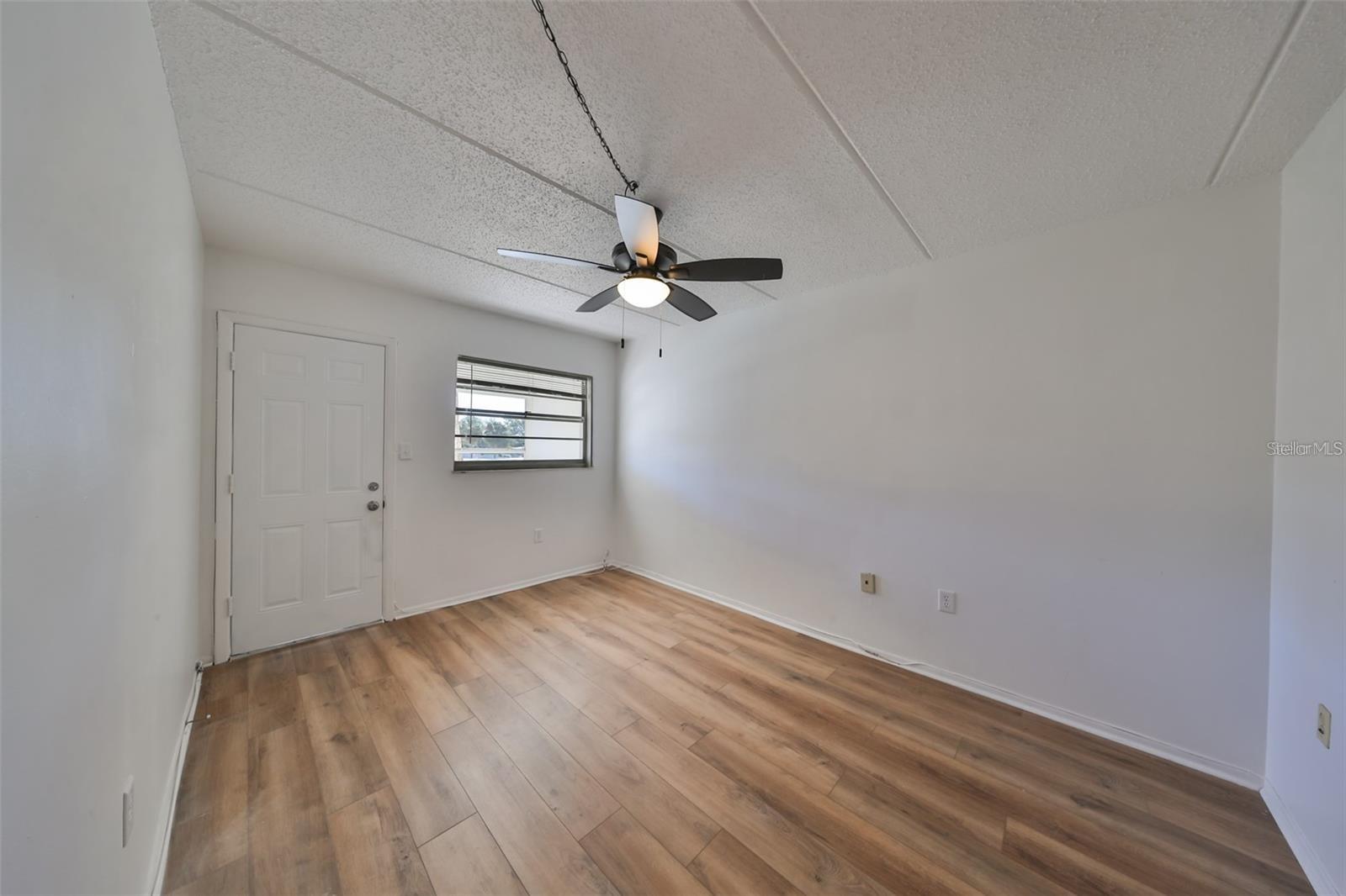 11700 Park Blvd #209 Property Photo 15