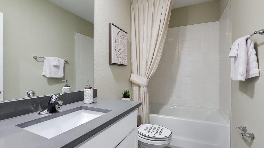 32557 Midsummer Night Ln Property Photo 14
