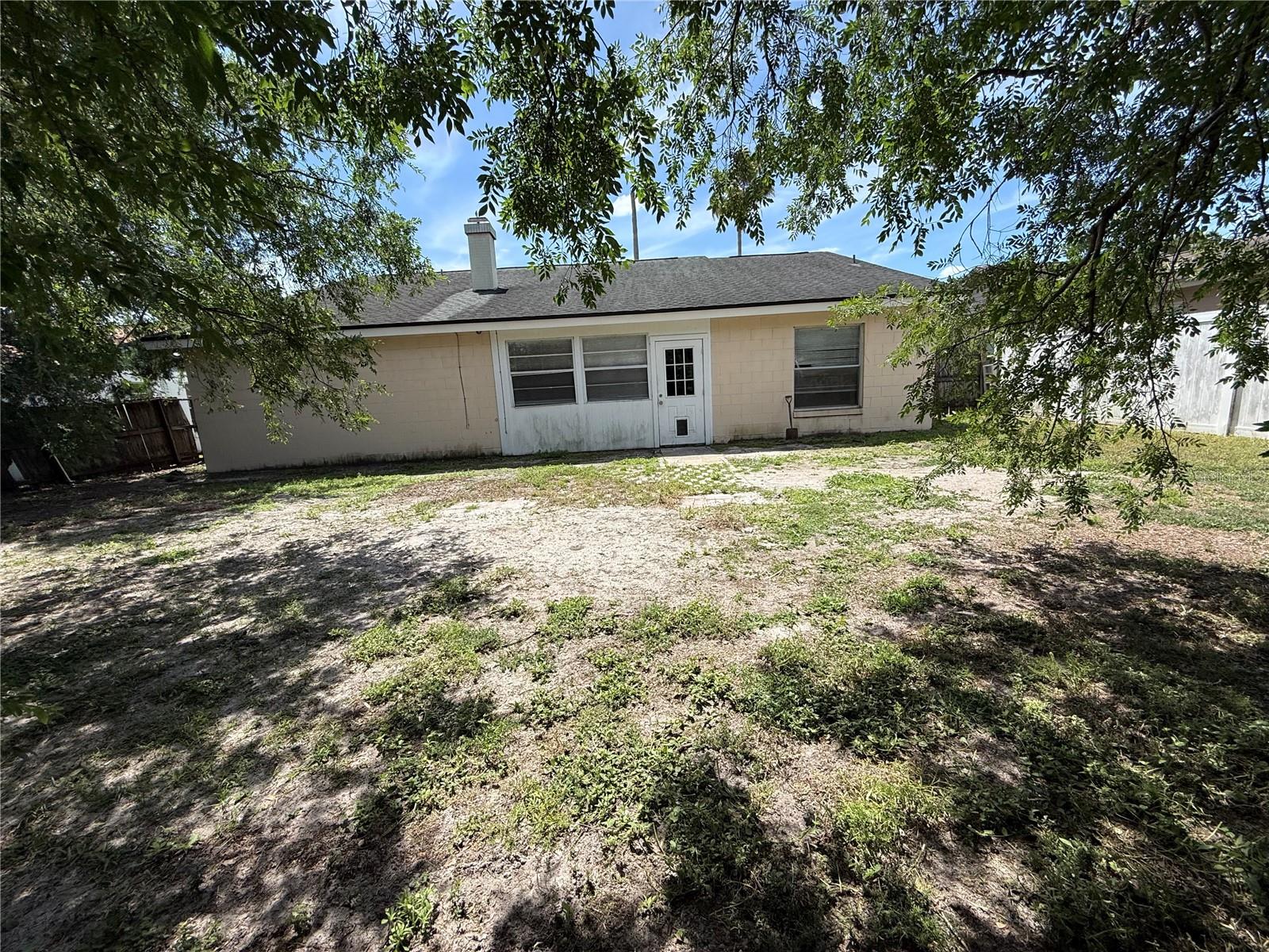 712 Hazy Meadow Ct Property Photo 4