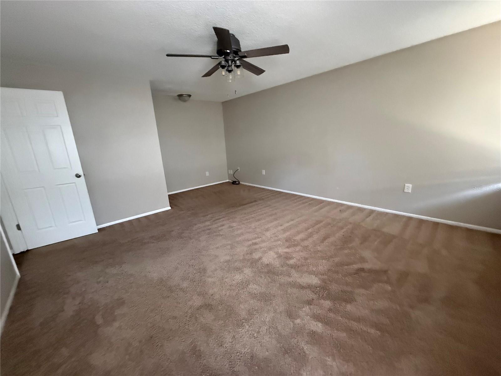 712 Hazy Meadow Ct Property Photo 19
