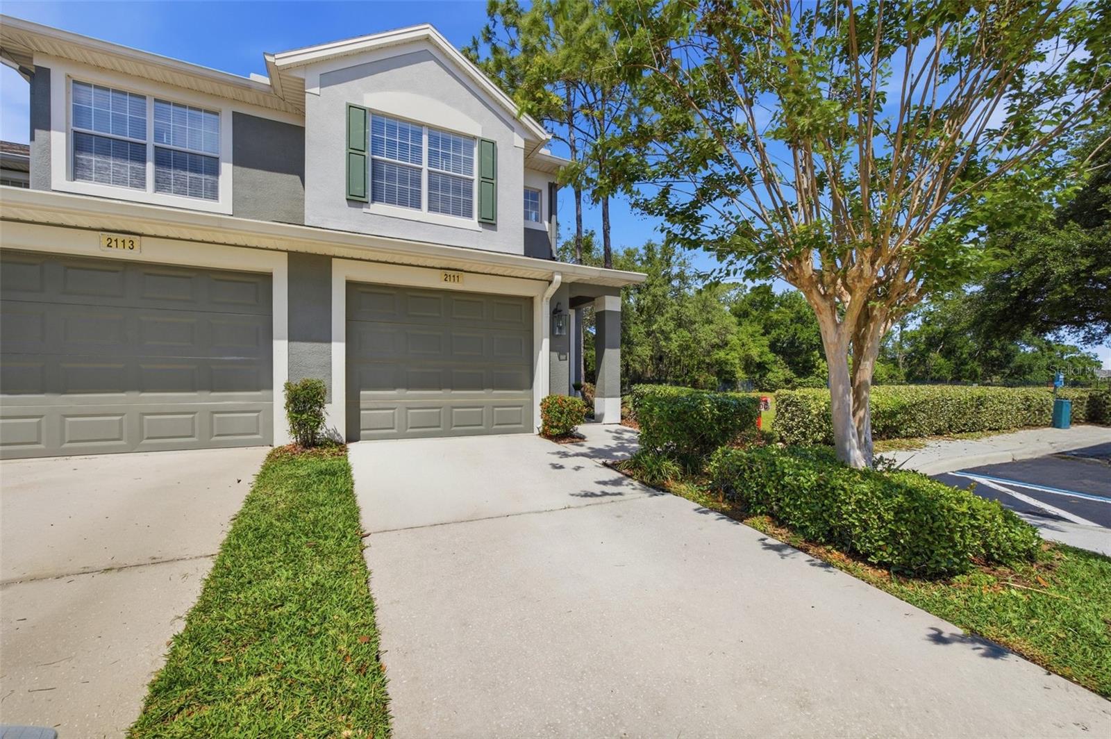 2111 River Turia Cir Property Photo 3