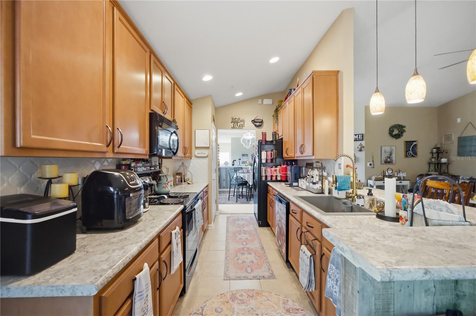 2111 River Turia Cir Property Photo 9