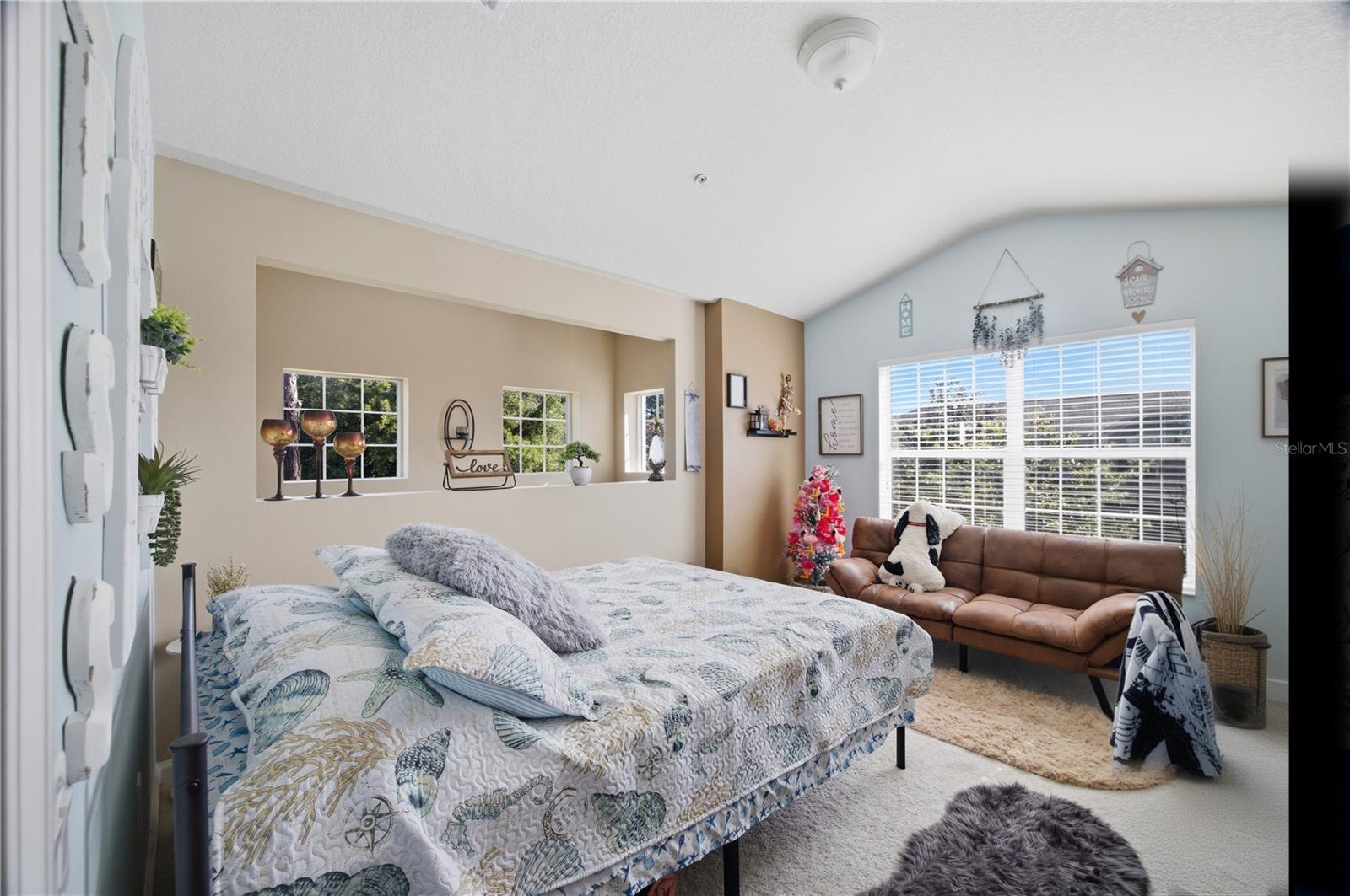 2111 River Turia Cir Property Photo 13