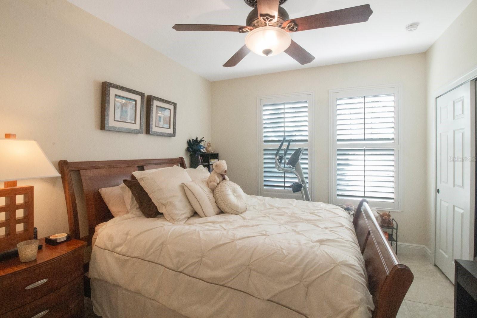 4884 Yacht Club Dr Property Photo 29