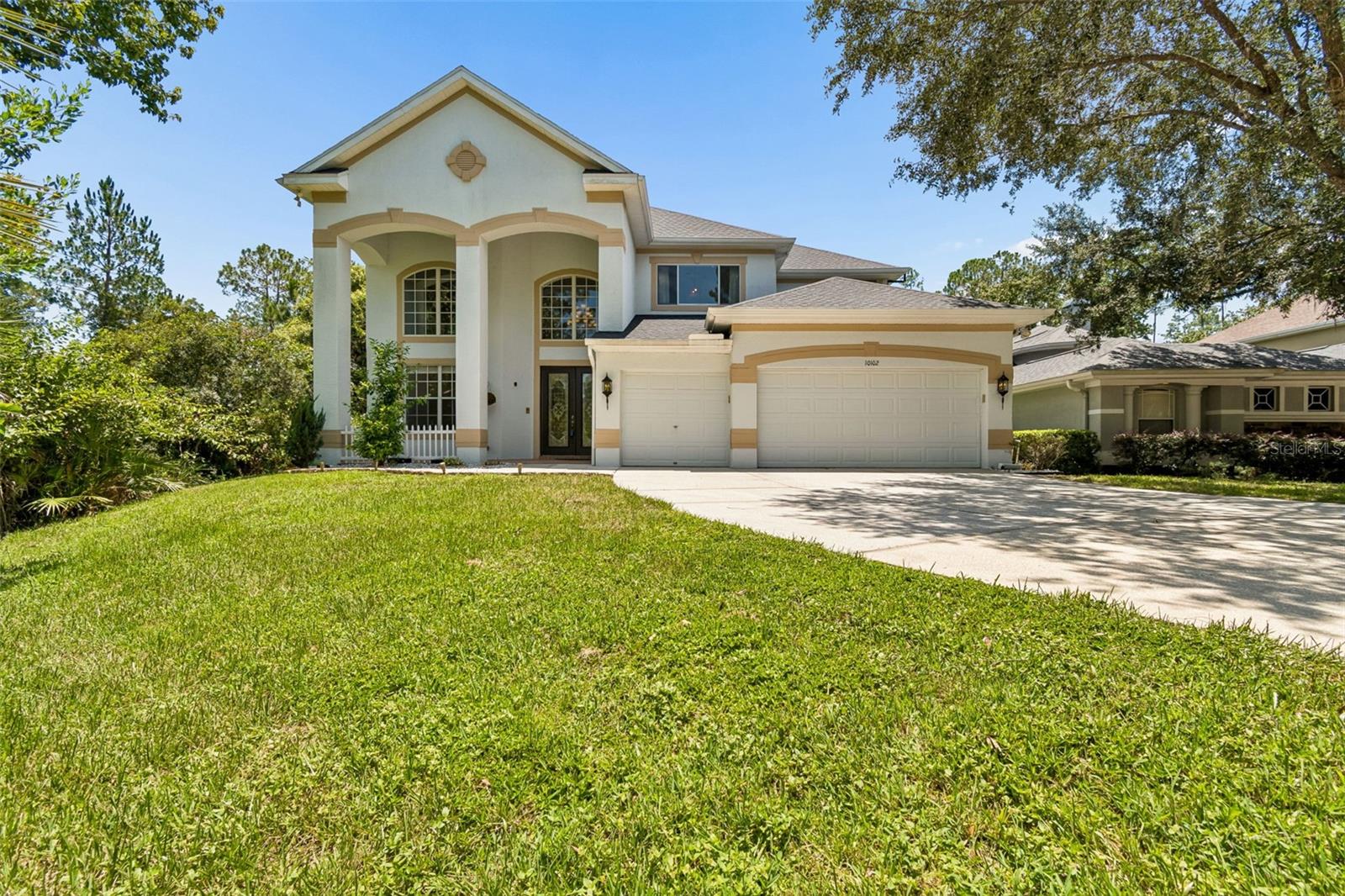 10102 Deercliff Dr Property Photo 1