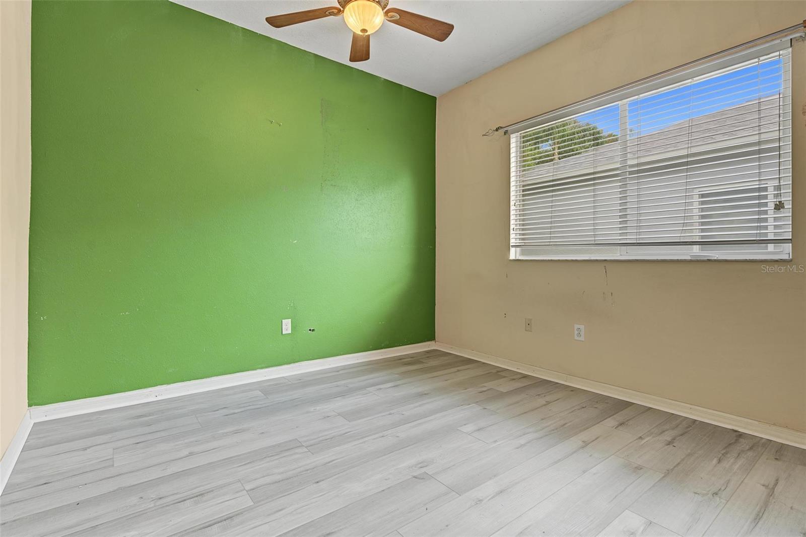 15922 Muirfield Dr Property Photo 17