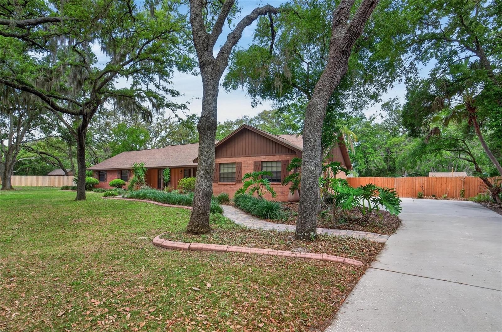12506 Shadow Run Blvd Property Photo 3