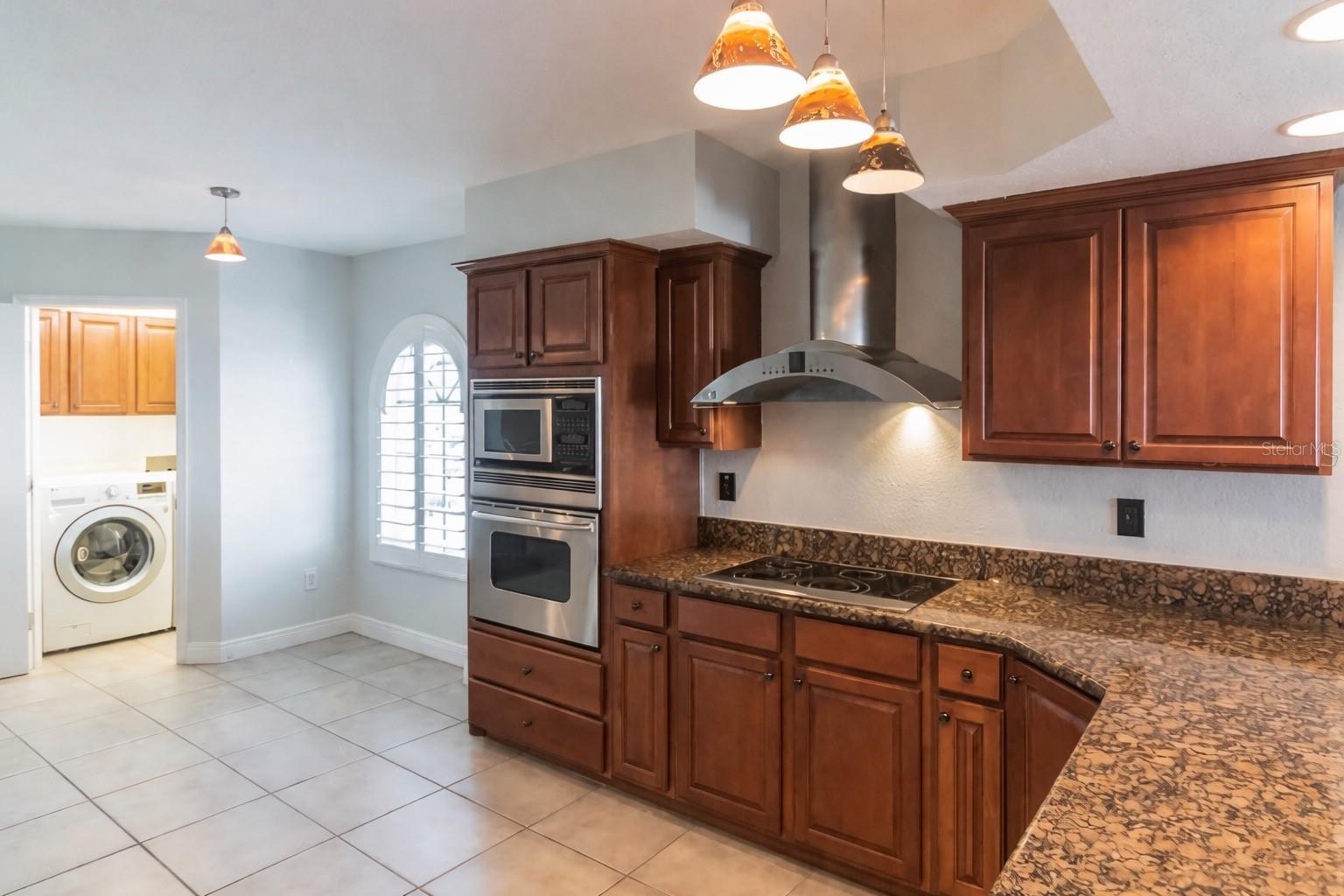 5353 Gulf Blvd #a404 Property Photo 7