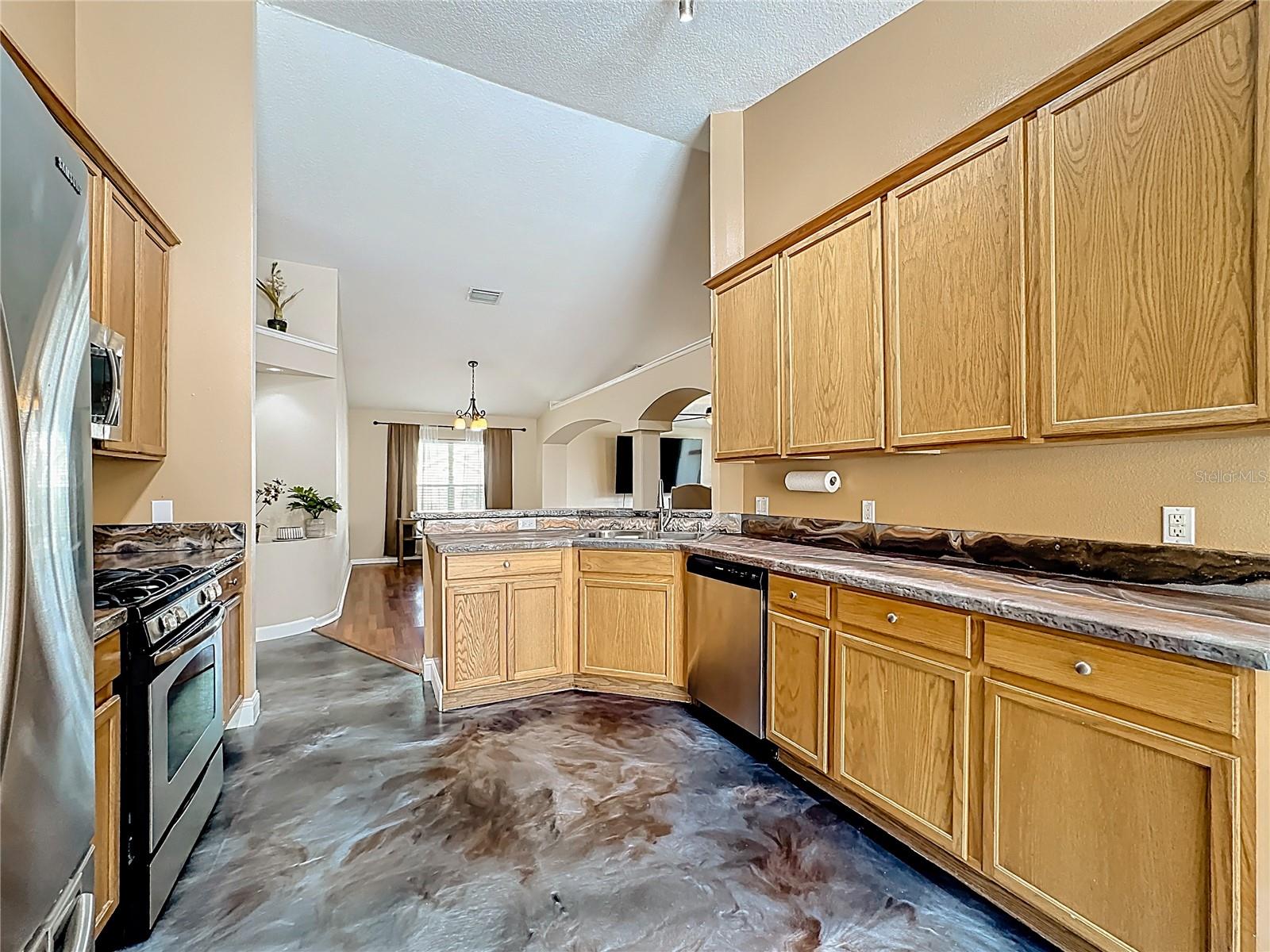 7116 Colony Pointe Dr Property Photo 28