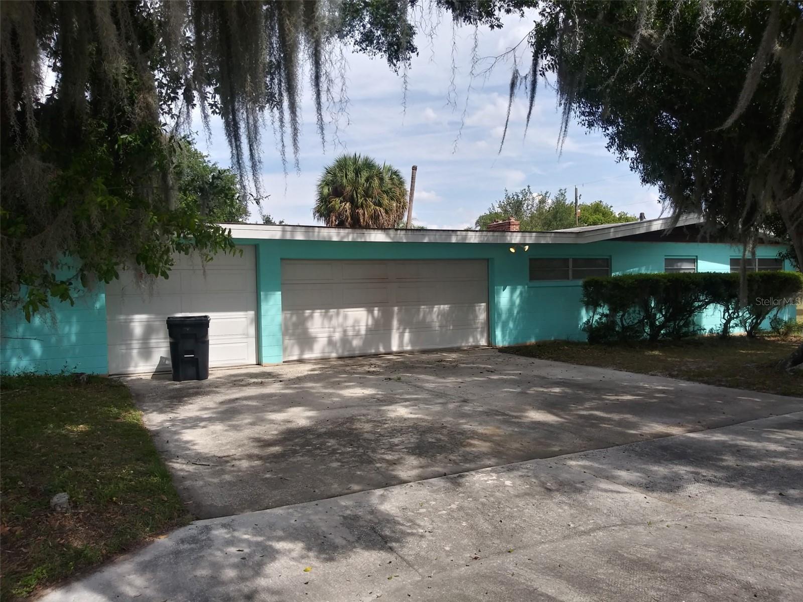 TB8497837 Property Photo 25