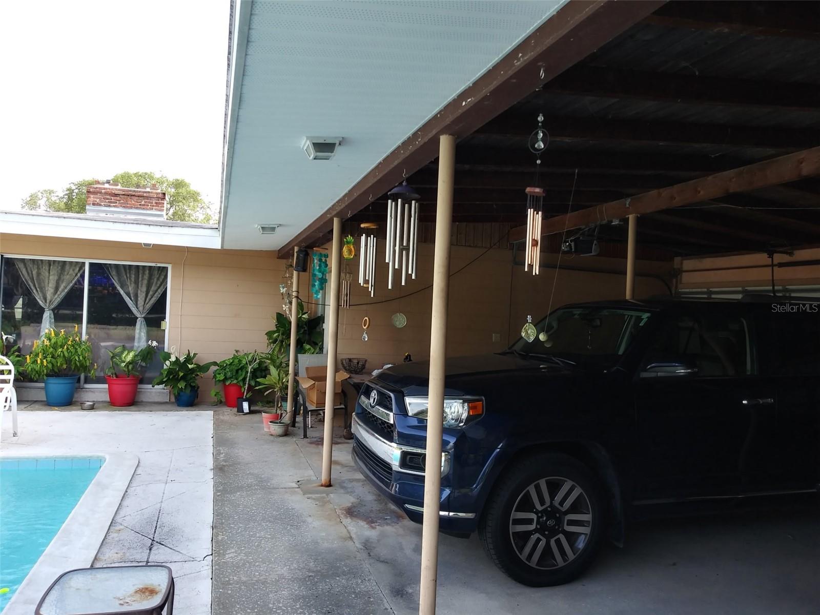 TB8497837 Property Photo 27