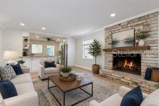909 Hart St Property Photo 12