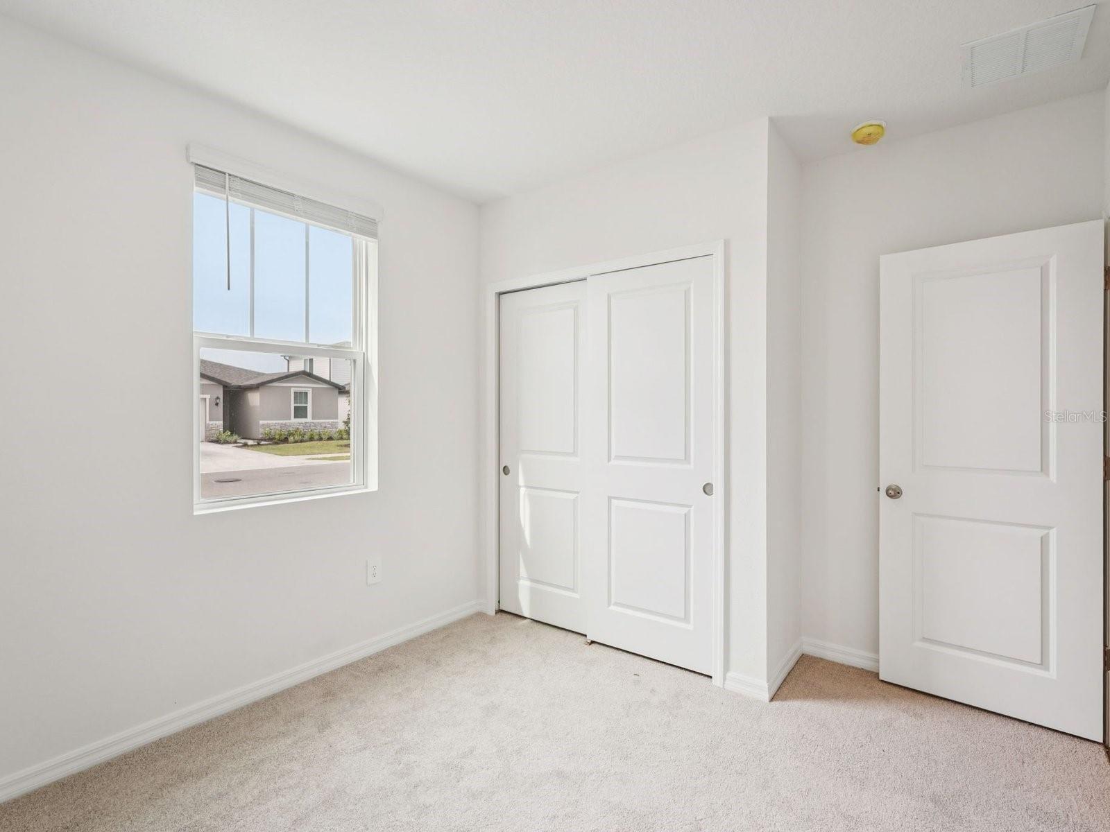 10437 Abundance Grove Way Property Photo 10