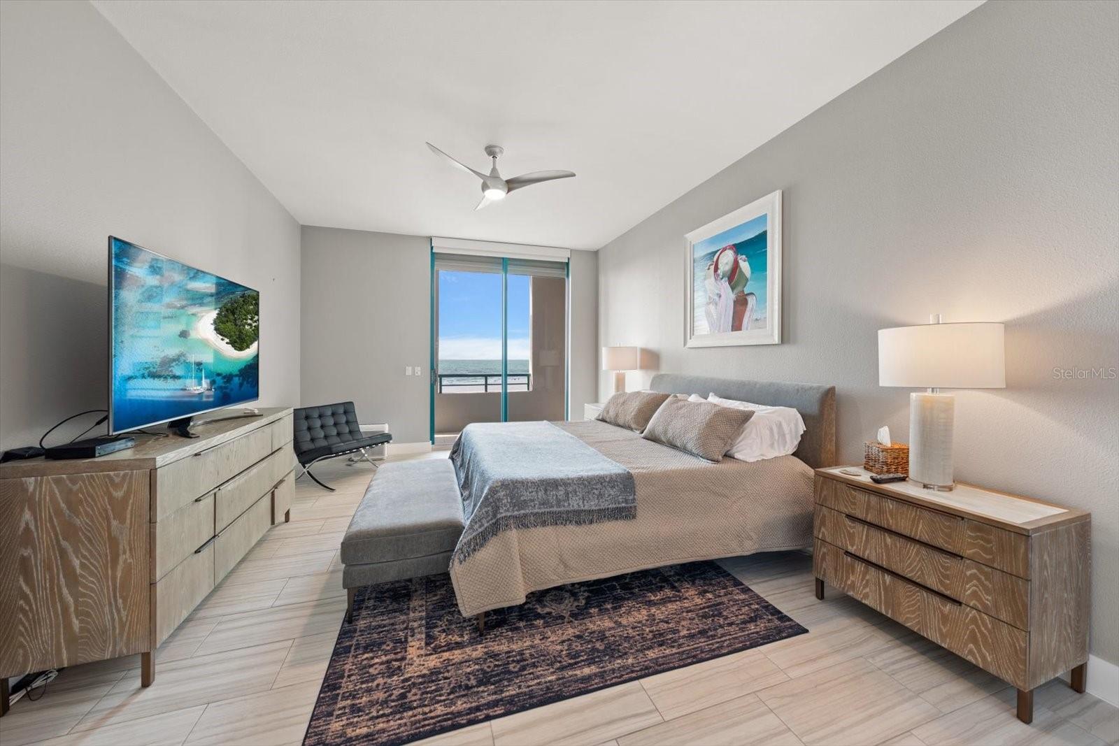 1560 Gulf Blvd #304 Property Photo 12