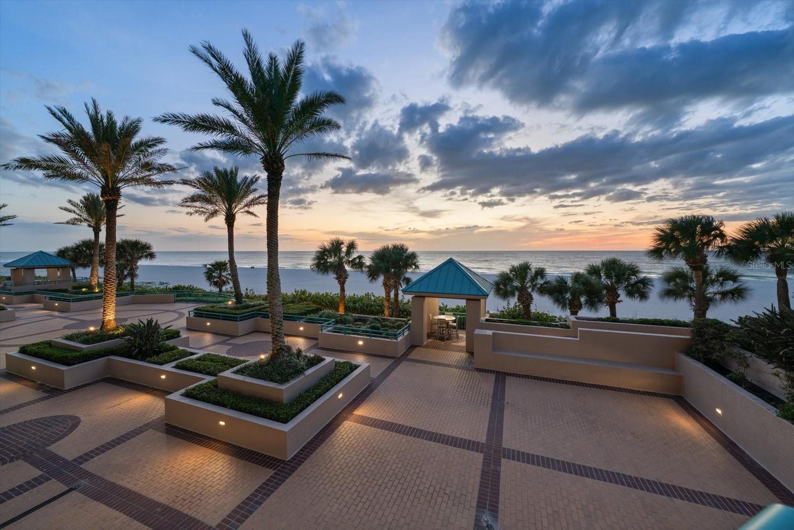 1560 Gulf Blvd #304 Property Photo 30