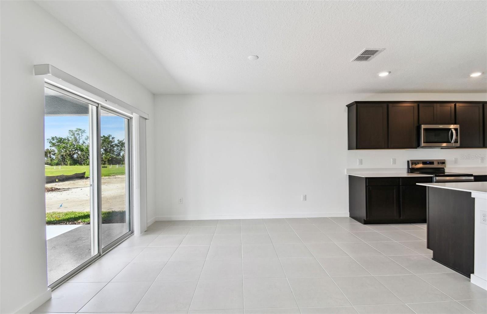 10818 Sapphire Breeze Cv Property Photo 5