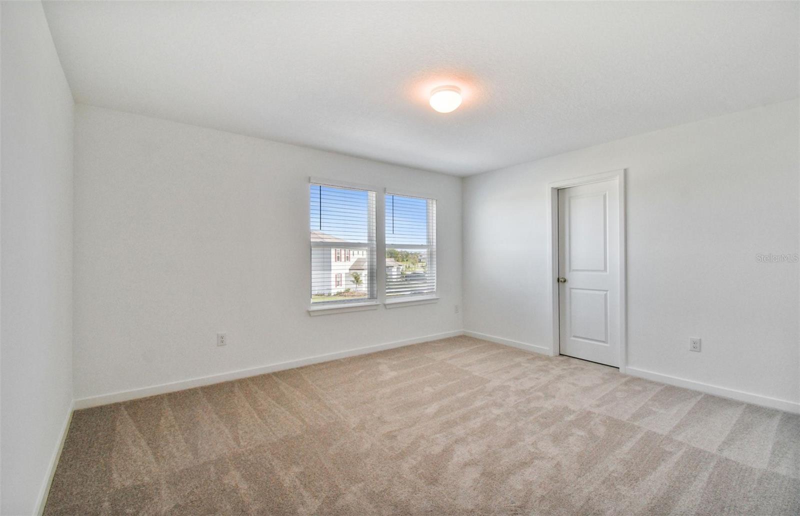 10818 Sapphire Breeze Cv Property Photo 16