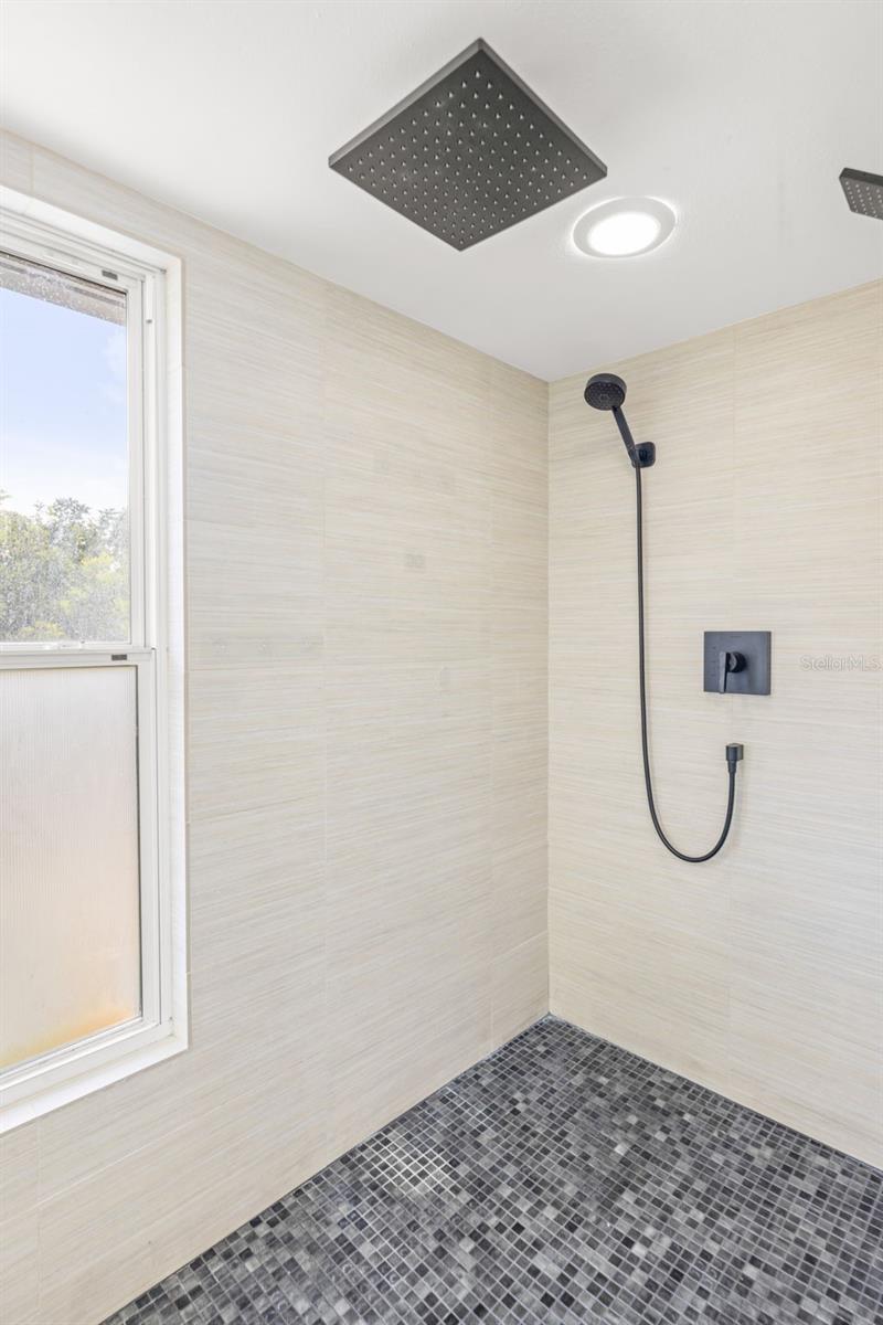 2668 Concorde Ct Property Photo 56