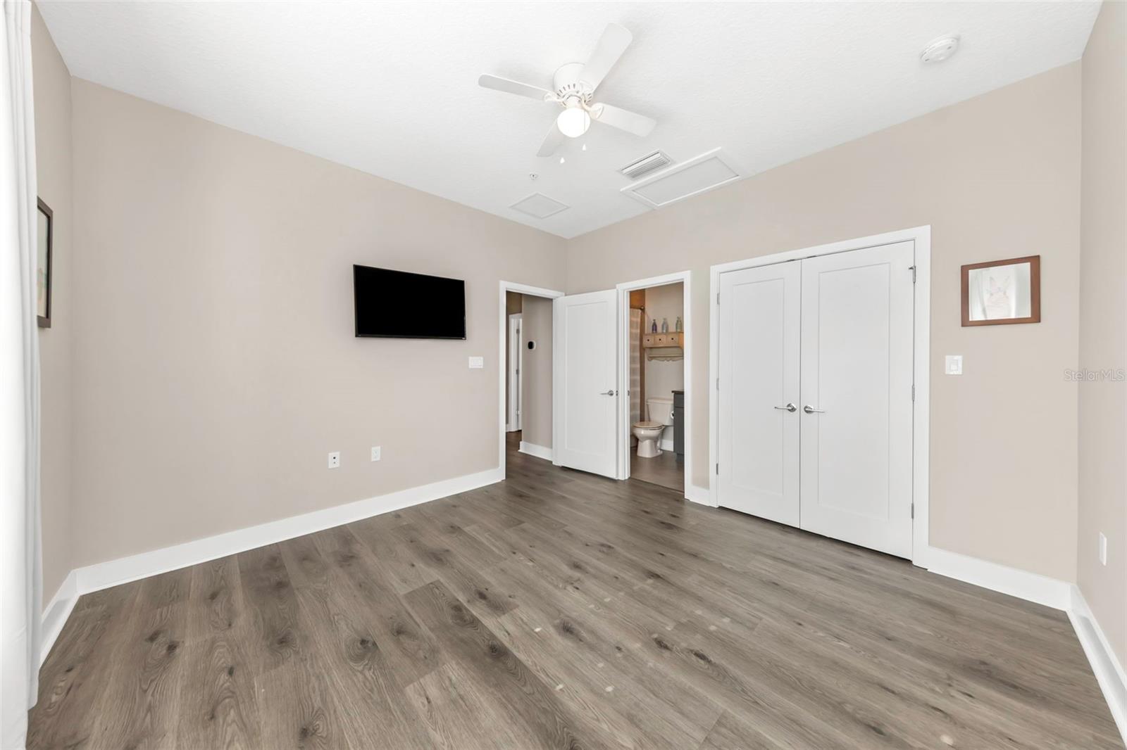 946 Highland Ave #45 Property Photo 28