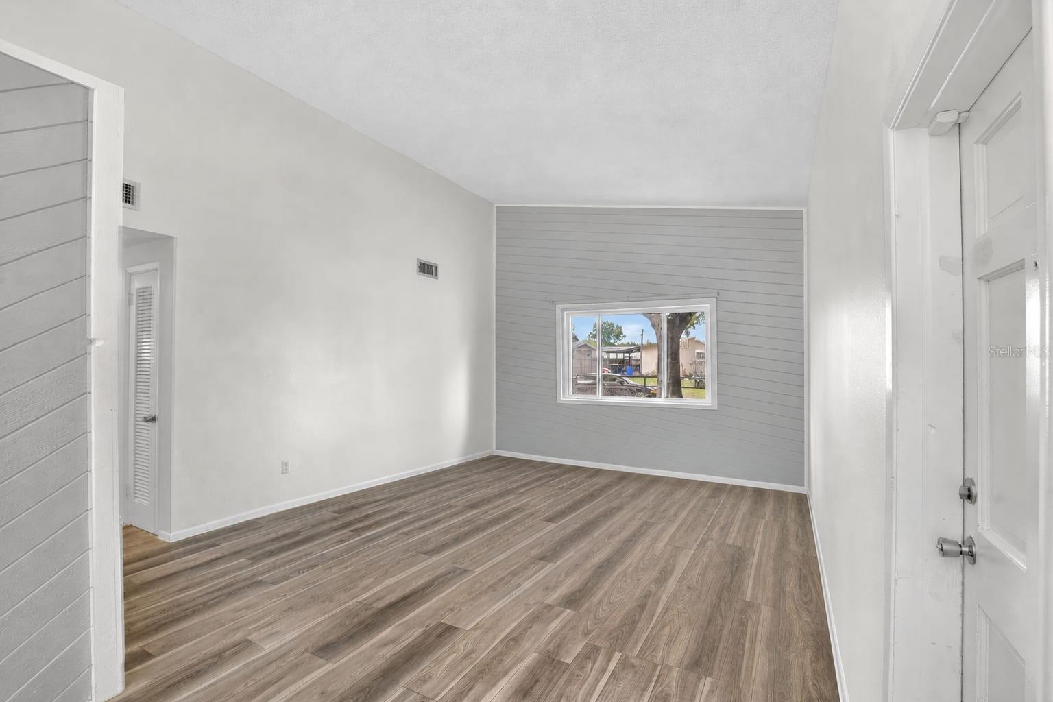 113 6th Jpv St Property Photo 17