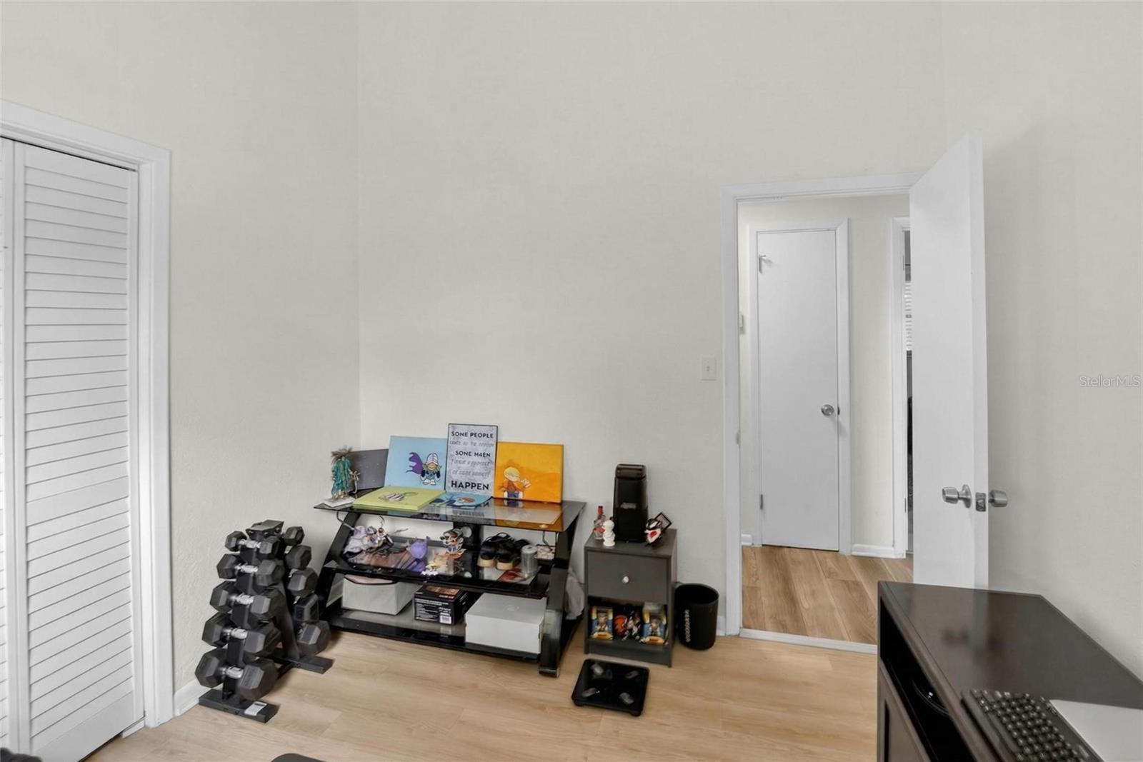 113 6th Jpv St Property Photo 37