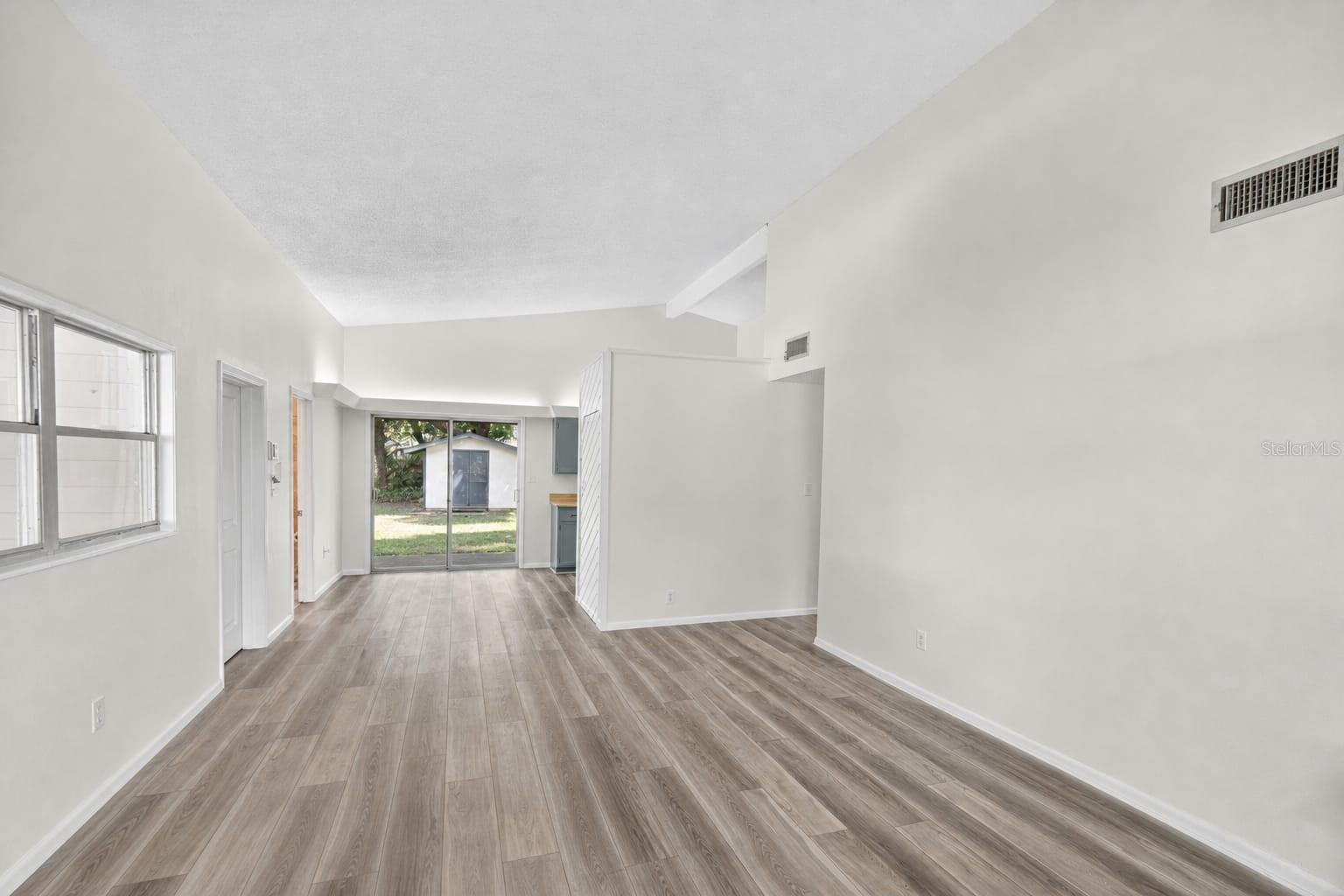 113 6th Jpv St Property Photo 42