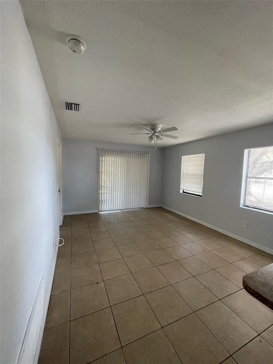 950 Beltrees St Property Photo 12