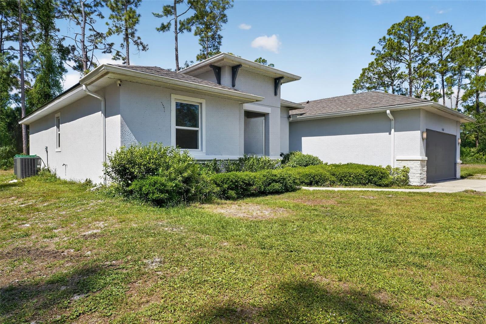 5465 Gaitor Ter Property Photo 3