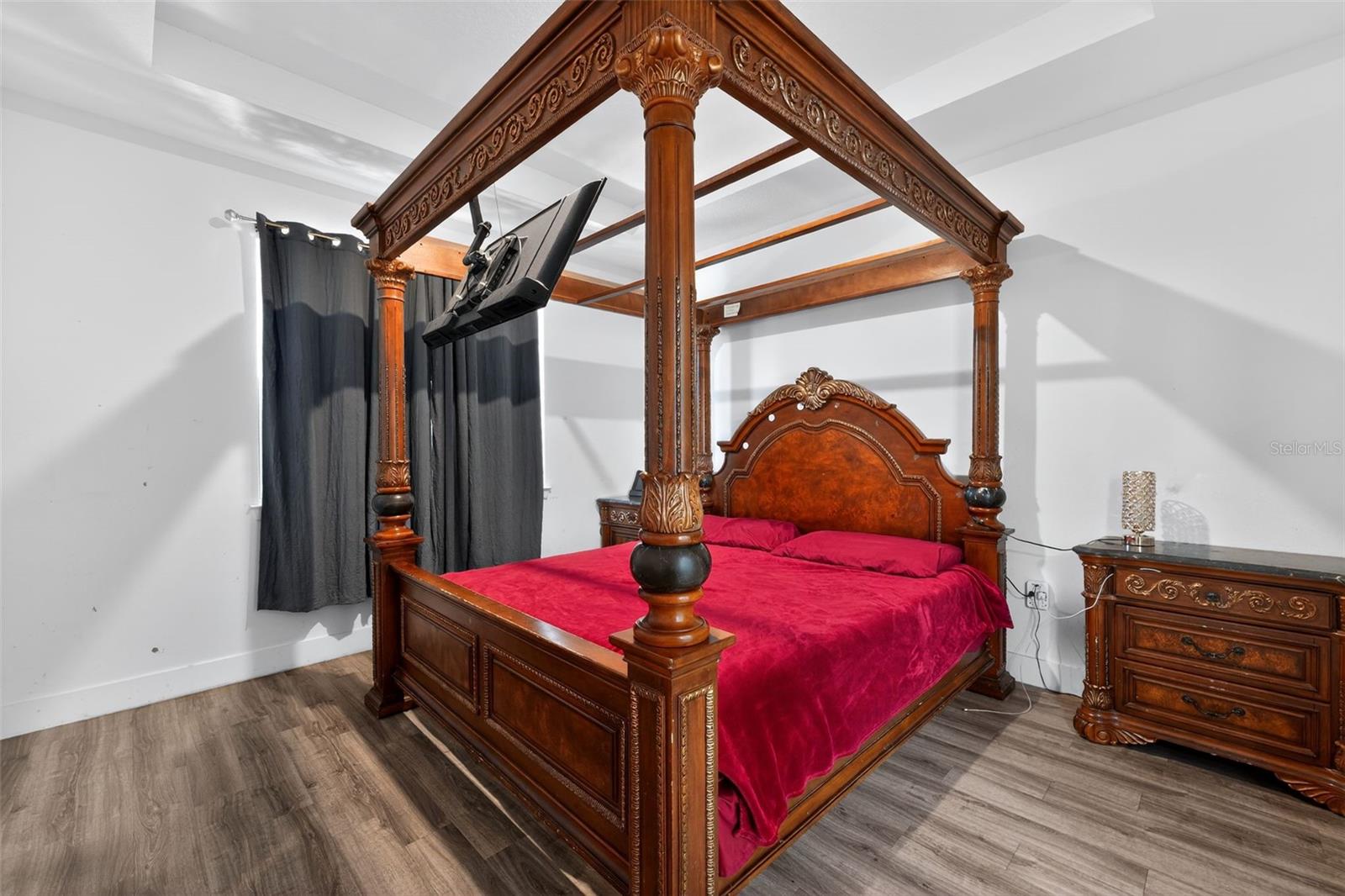 5465 Gaitor Ter Property Photo 11