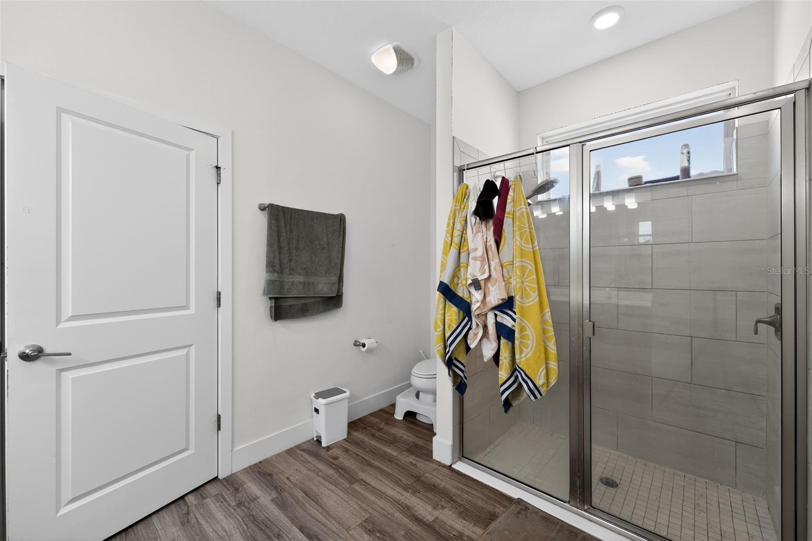 5465 Gaitor Ter Property Photo 14