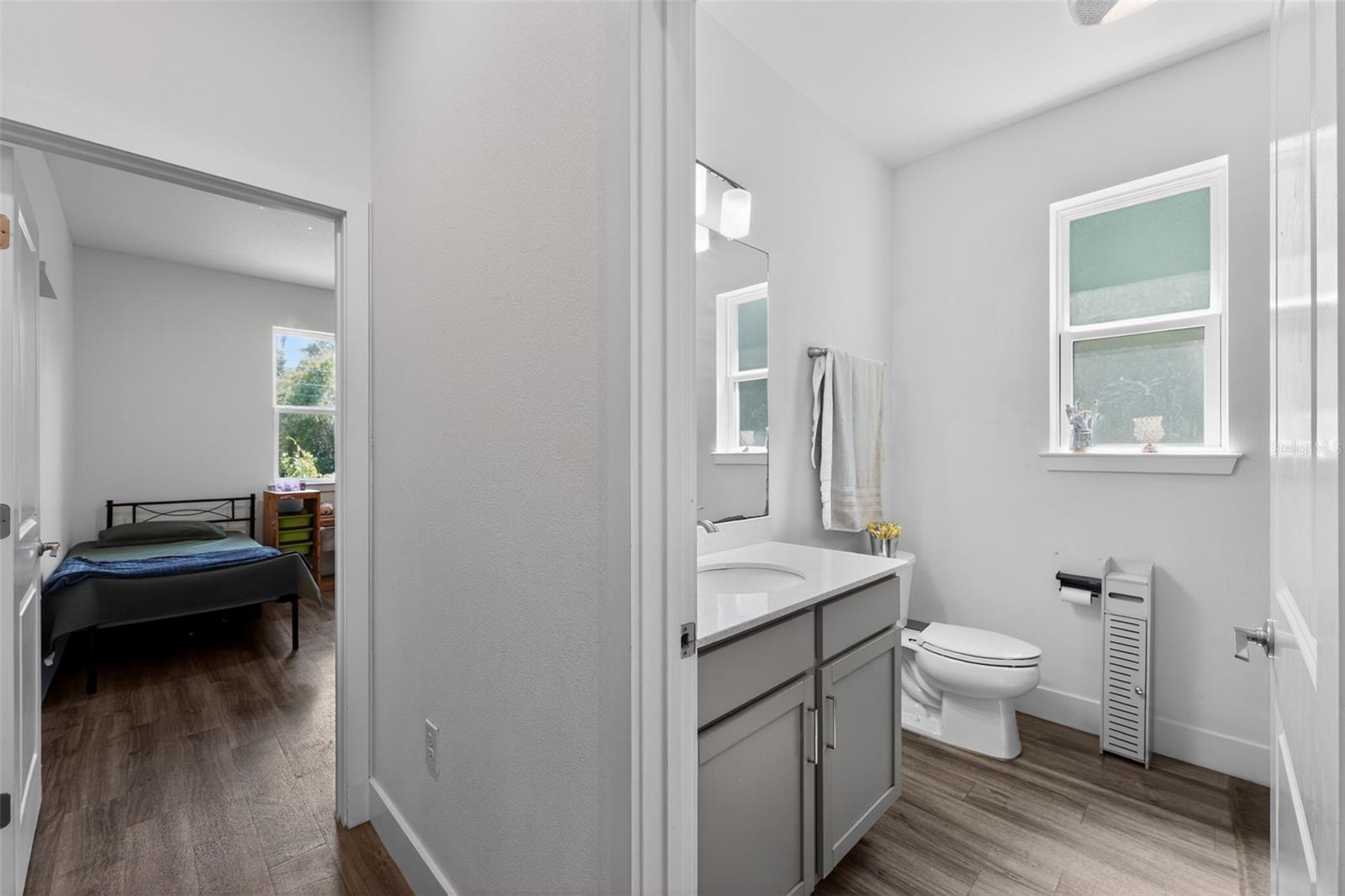 5465 Gaitor Ter Property Photo 24