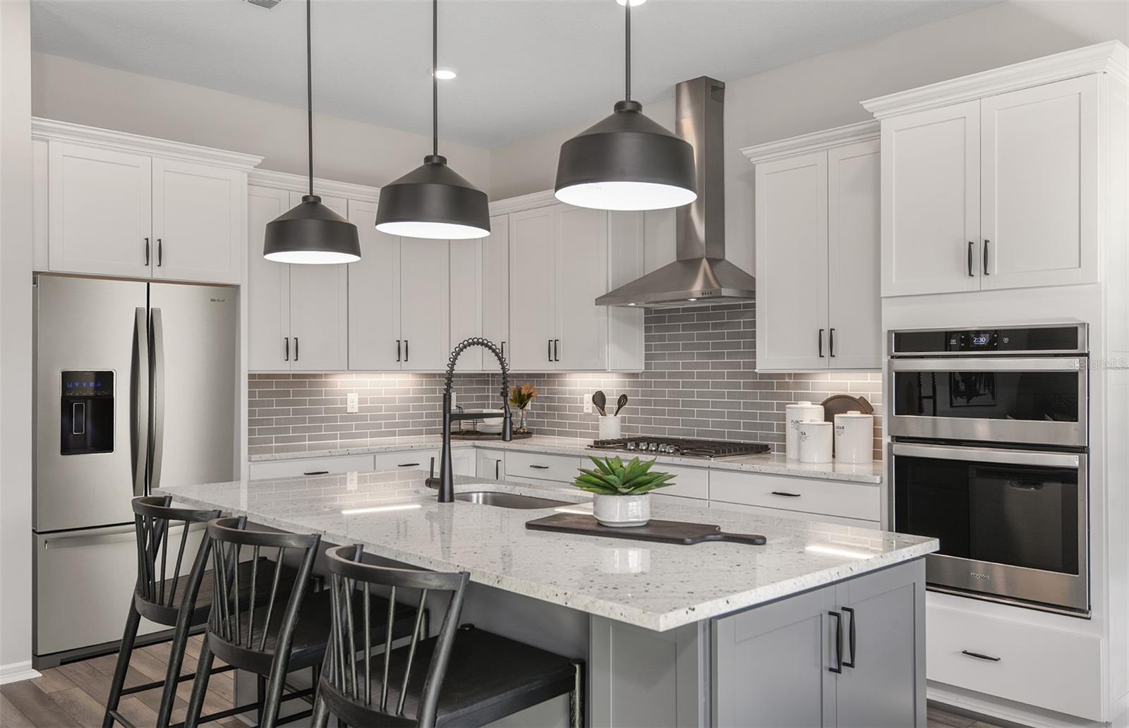 17059 Canary Trl Property Photo 5