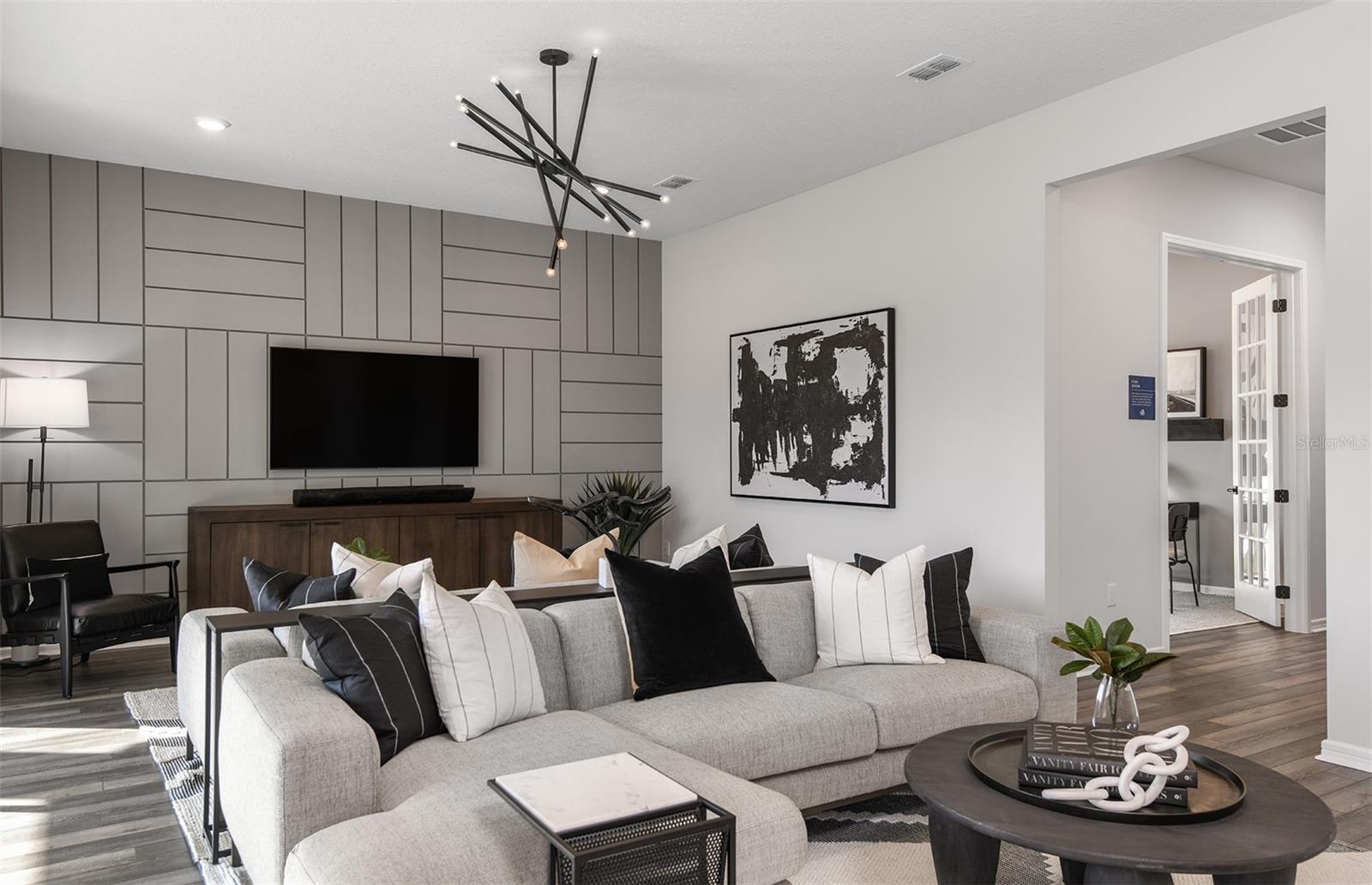 17059 Canary Trl Property Photo 7