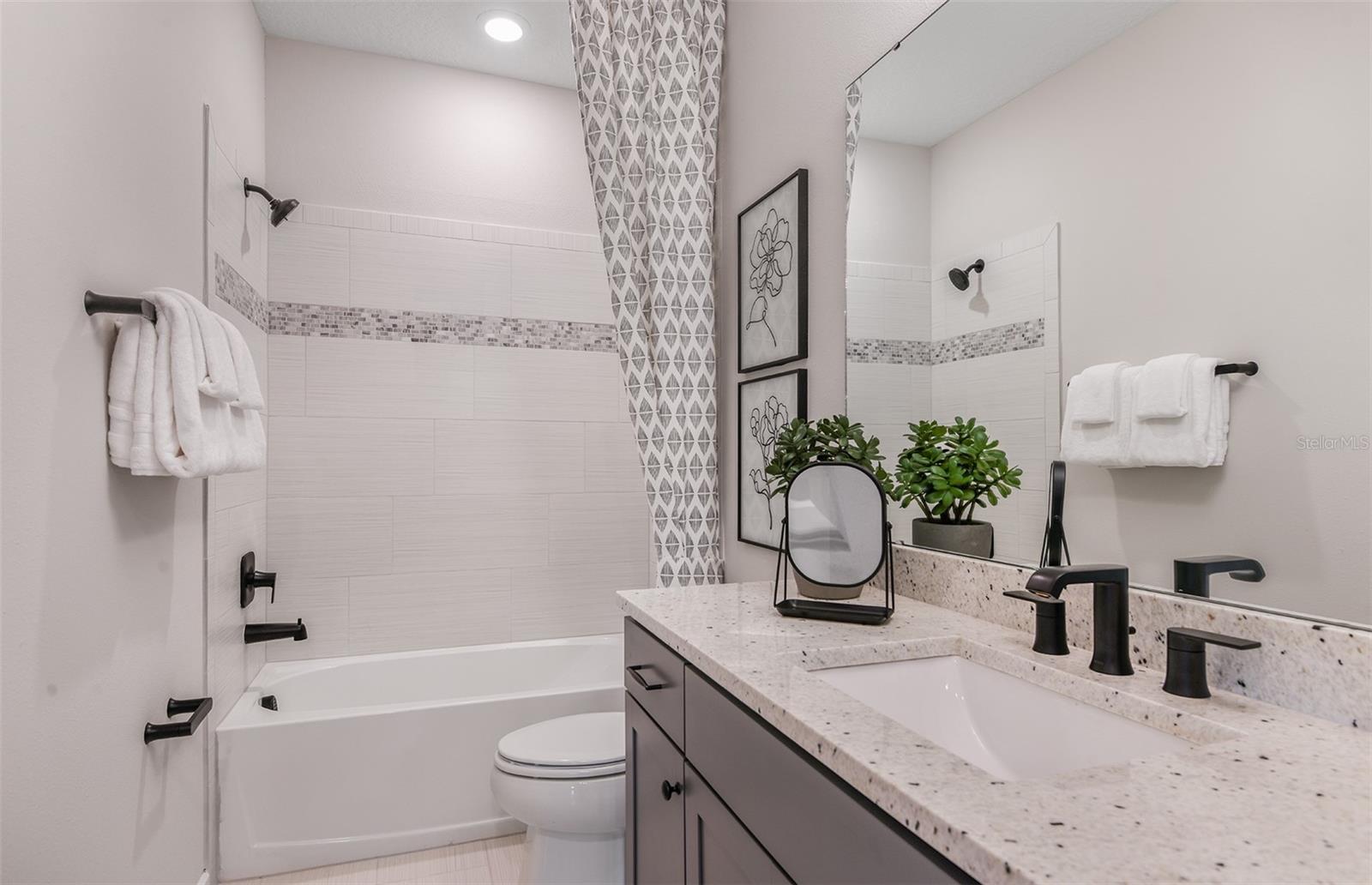 17059 Canary Trl Property Photo 17