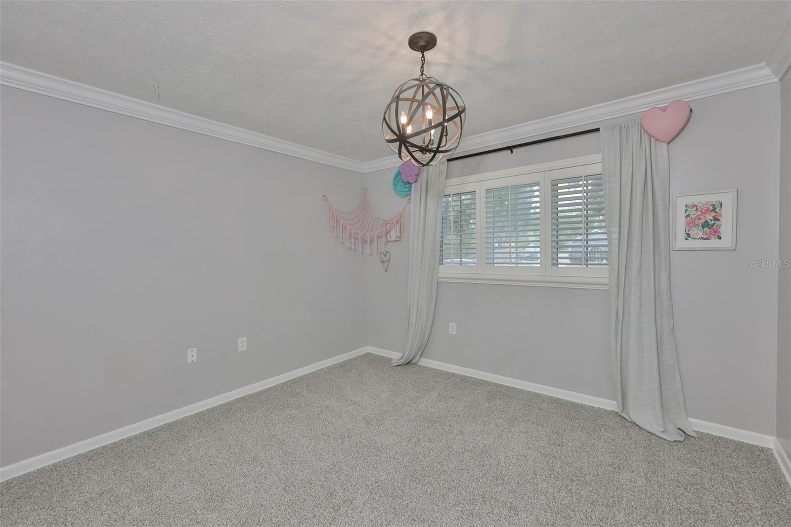 1311 Estatewood Dr Property Photo 25
