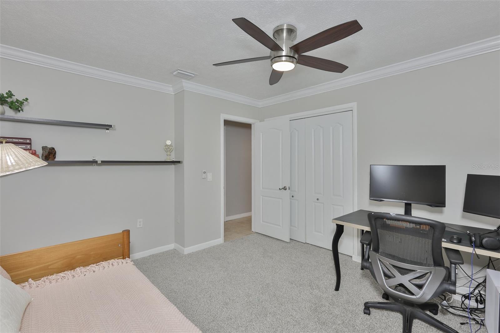1311 Estatewood Dr Property Photo 32