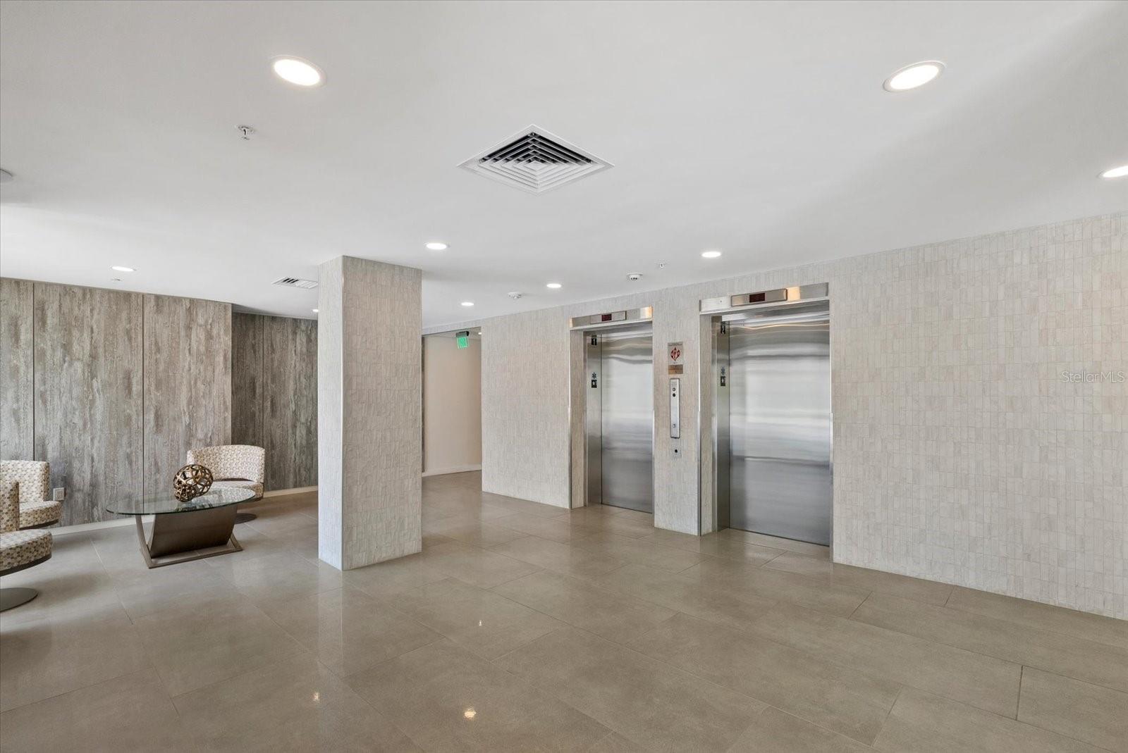 4822 Ocean Blvd #11e Property Photo 27