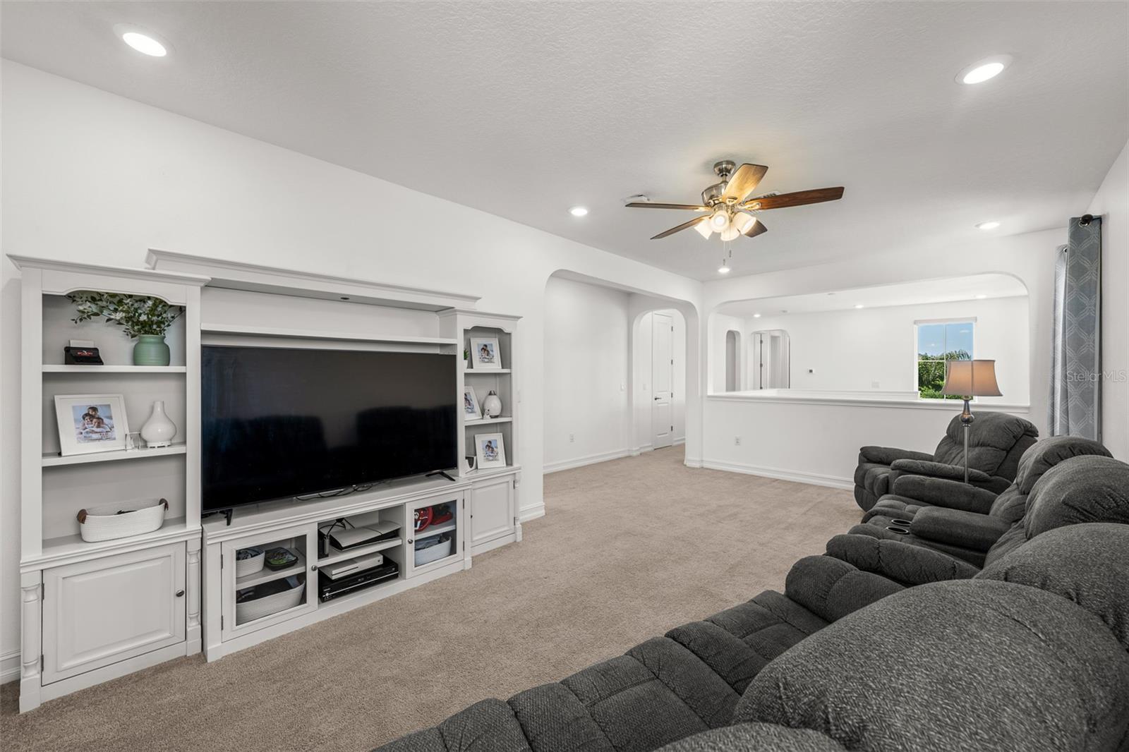 4790 Tramanto Ln Property Photo 28