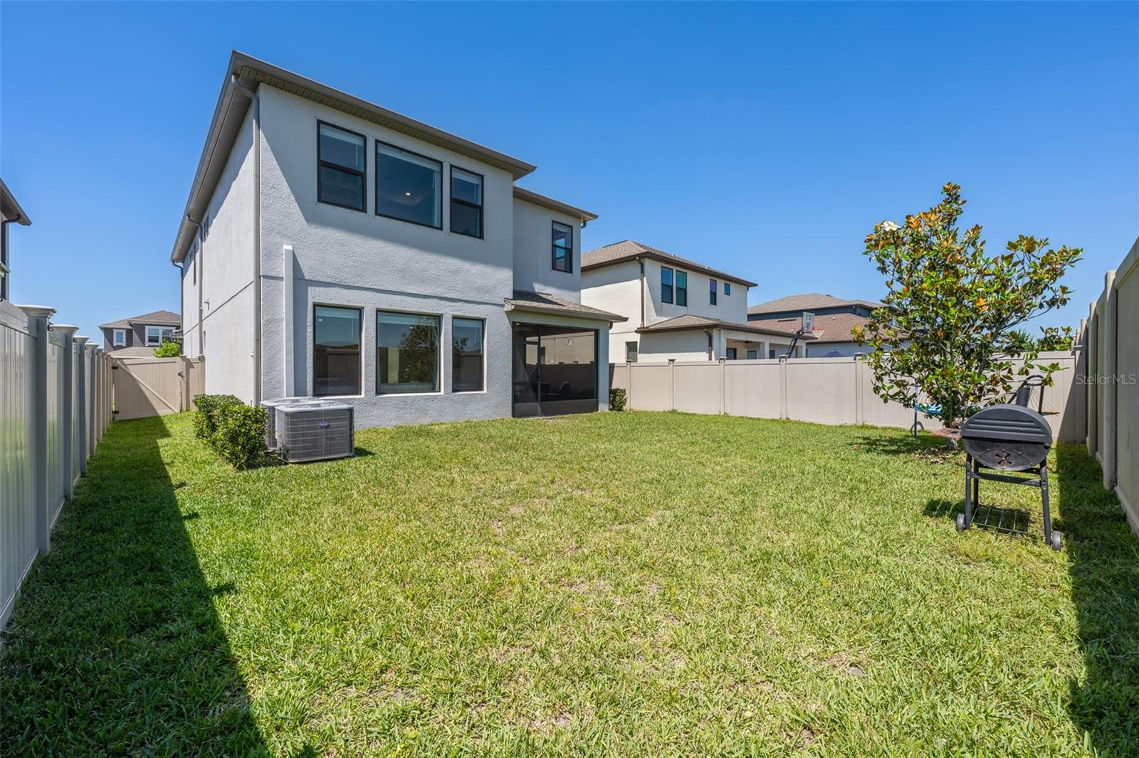 4790 Tramanto Ln Property Photo 41