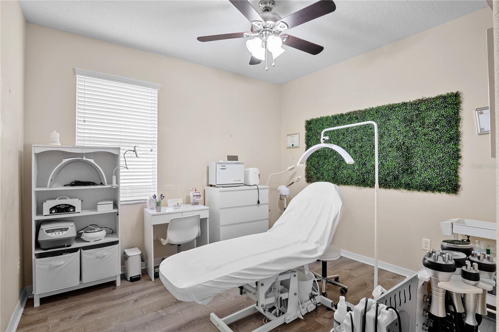 13161 Royal Pines Ave Property Photo 25